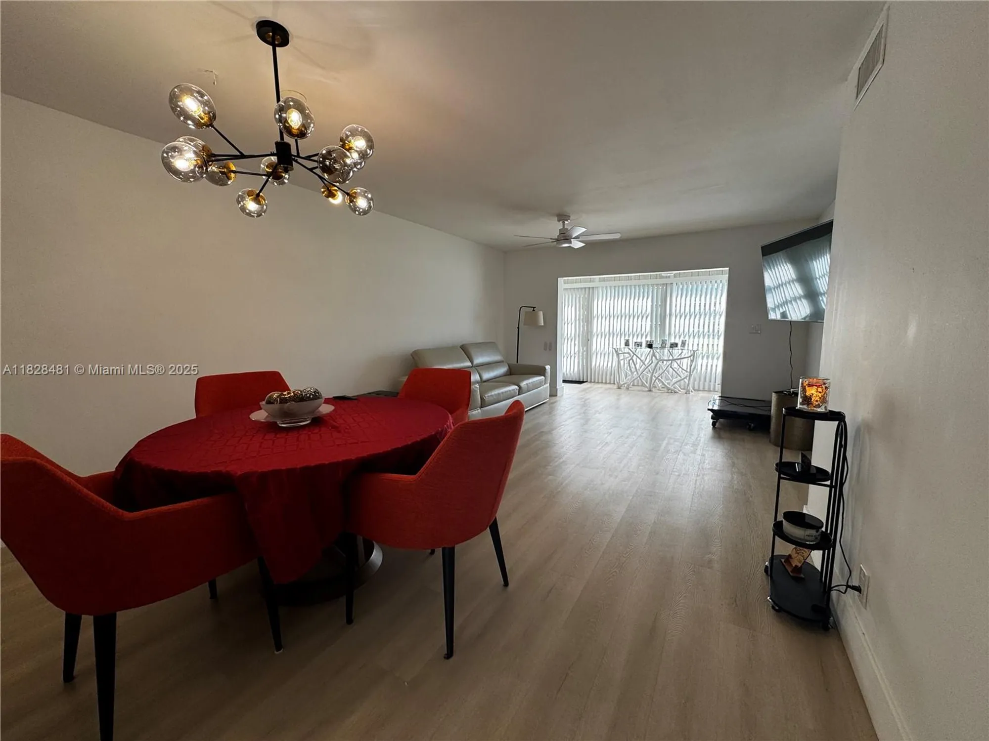 Property Slideshow image 17 of 35 | 19 abbey ln 108, Delray Beach, FL, 33446