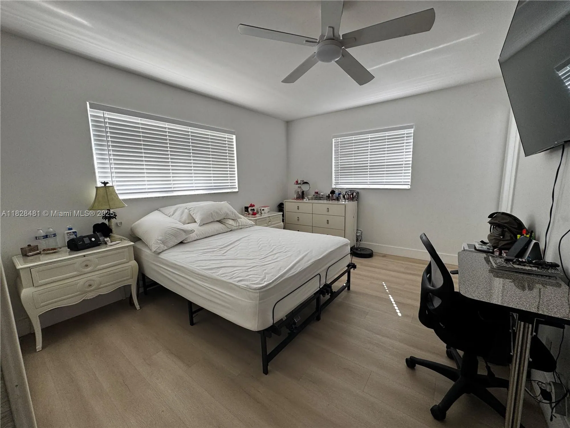 Property Slideshow image 18 of 35 | 19 abbey ln 108, Delray Beach, FL, 33446