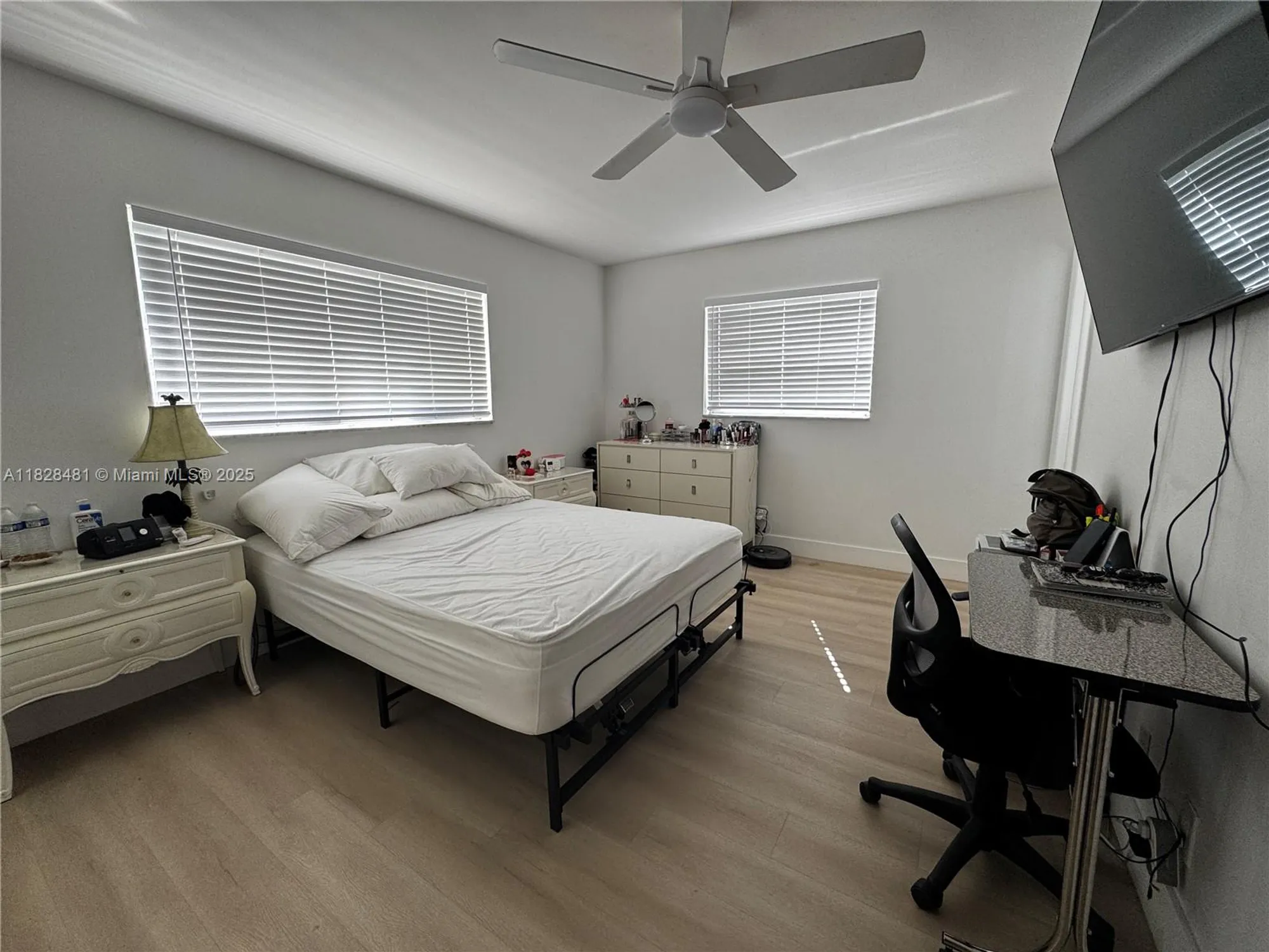 Property Slideshow image 19 of 35 | 19 abbey ln 108, Delray Beach, FL, 33446