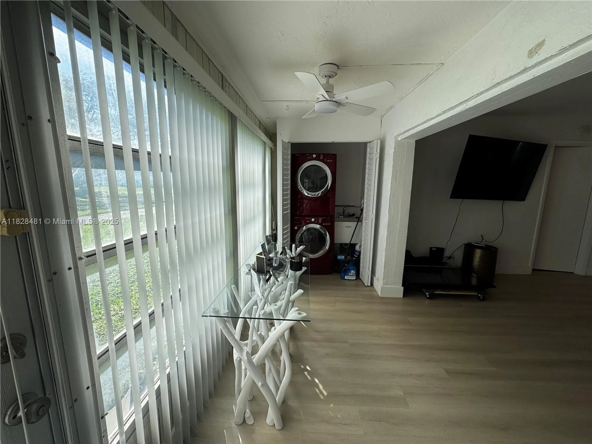 Property Slideshow image 10 of 35 | 19 abbey ln 108, Delray Beach, FL, 33446