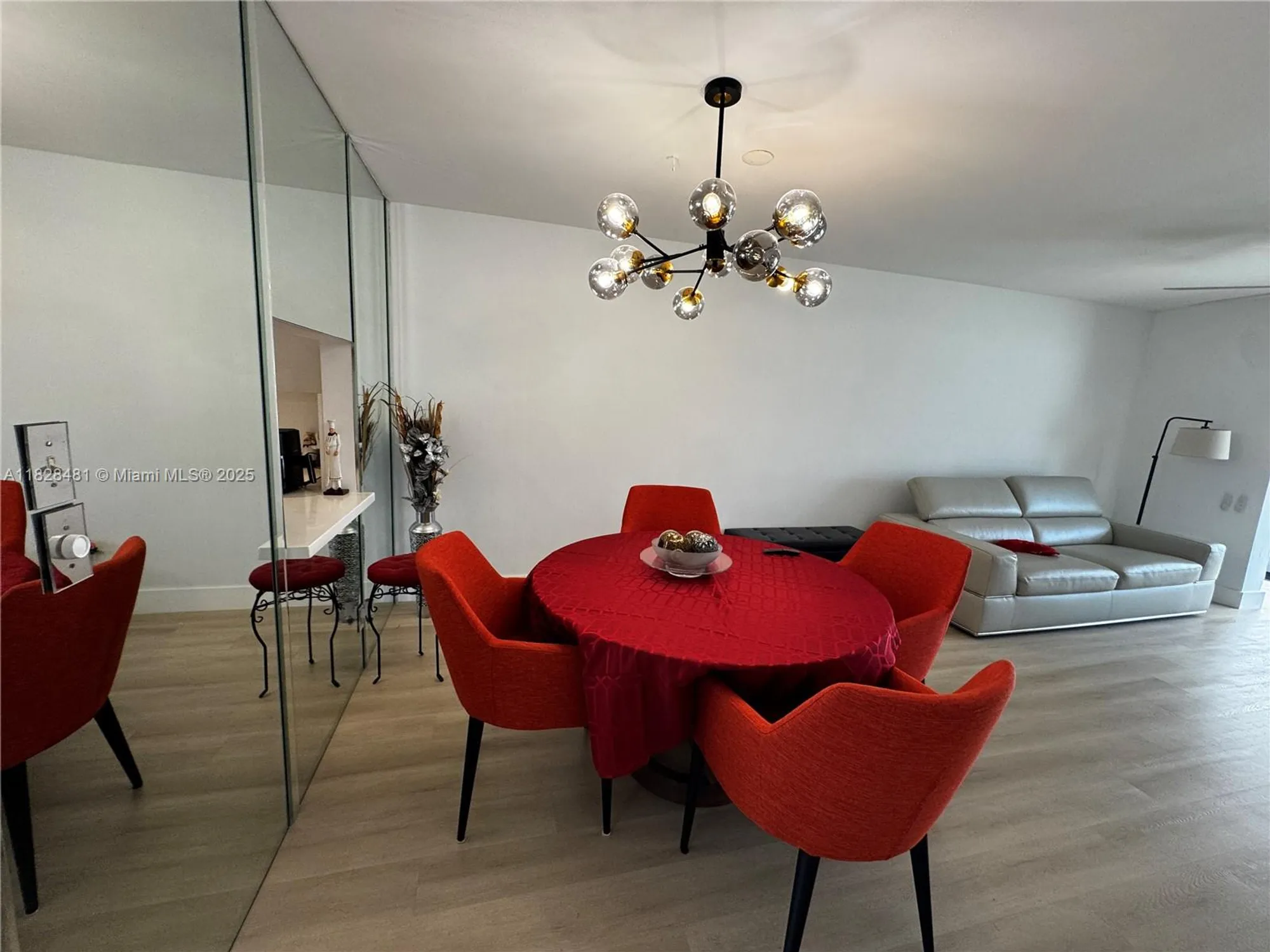 Property Slideshow image 11 of 35 | 19 abbey ln 108, Delray Beach, FL, 33446