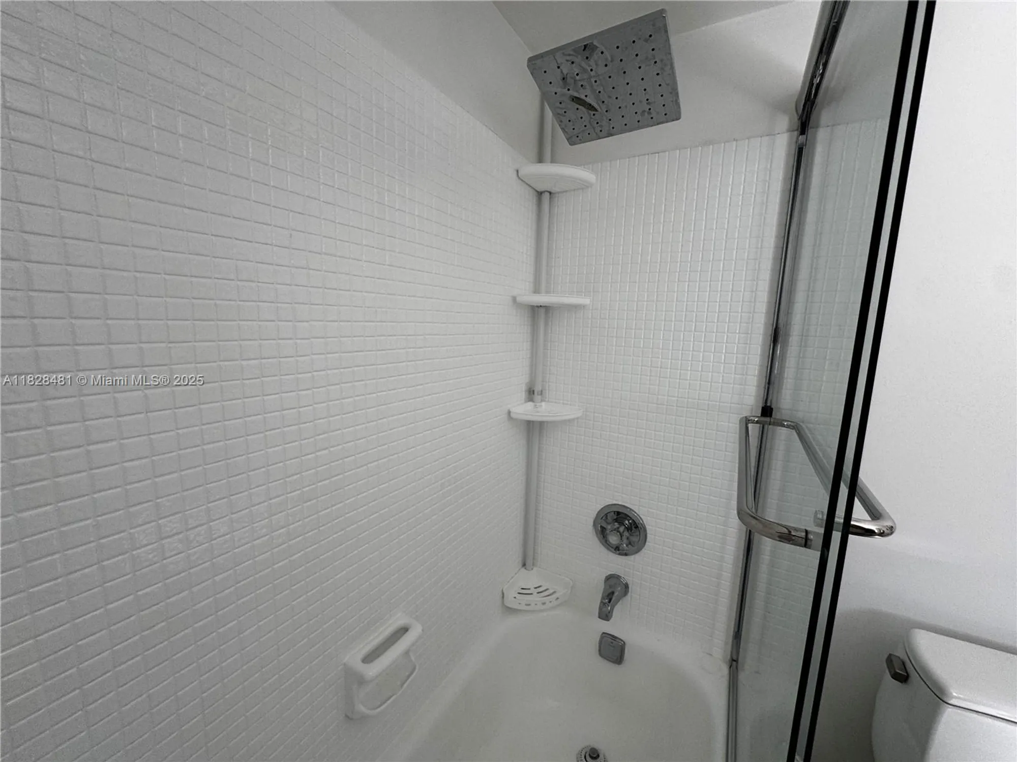 Property Slideshow image 27 of 35 | 19 abbey ln 108, Delray Beach, FL, 33446