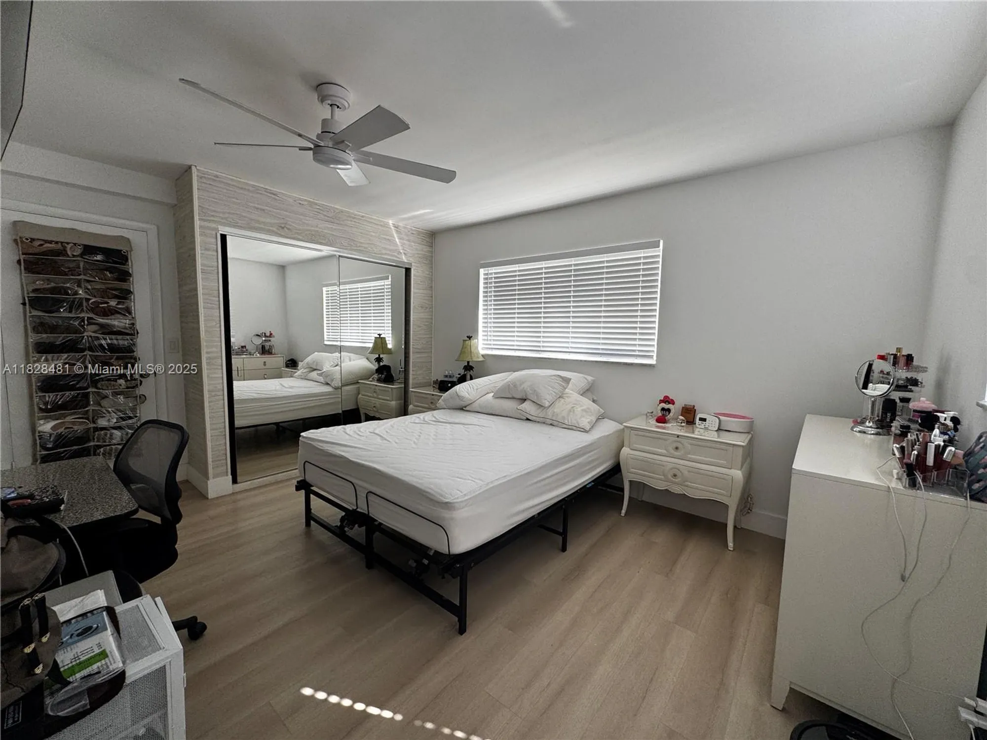 Property Slideshow image 20 of 35 | 19 abbey ln 108, Delray Beach, FL, 33446