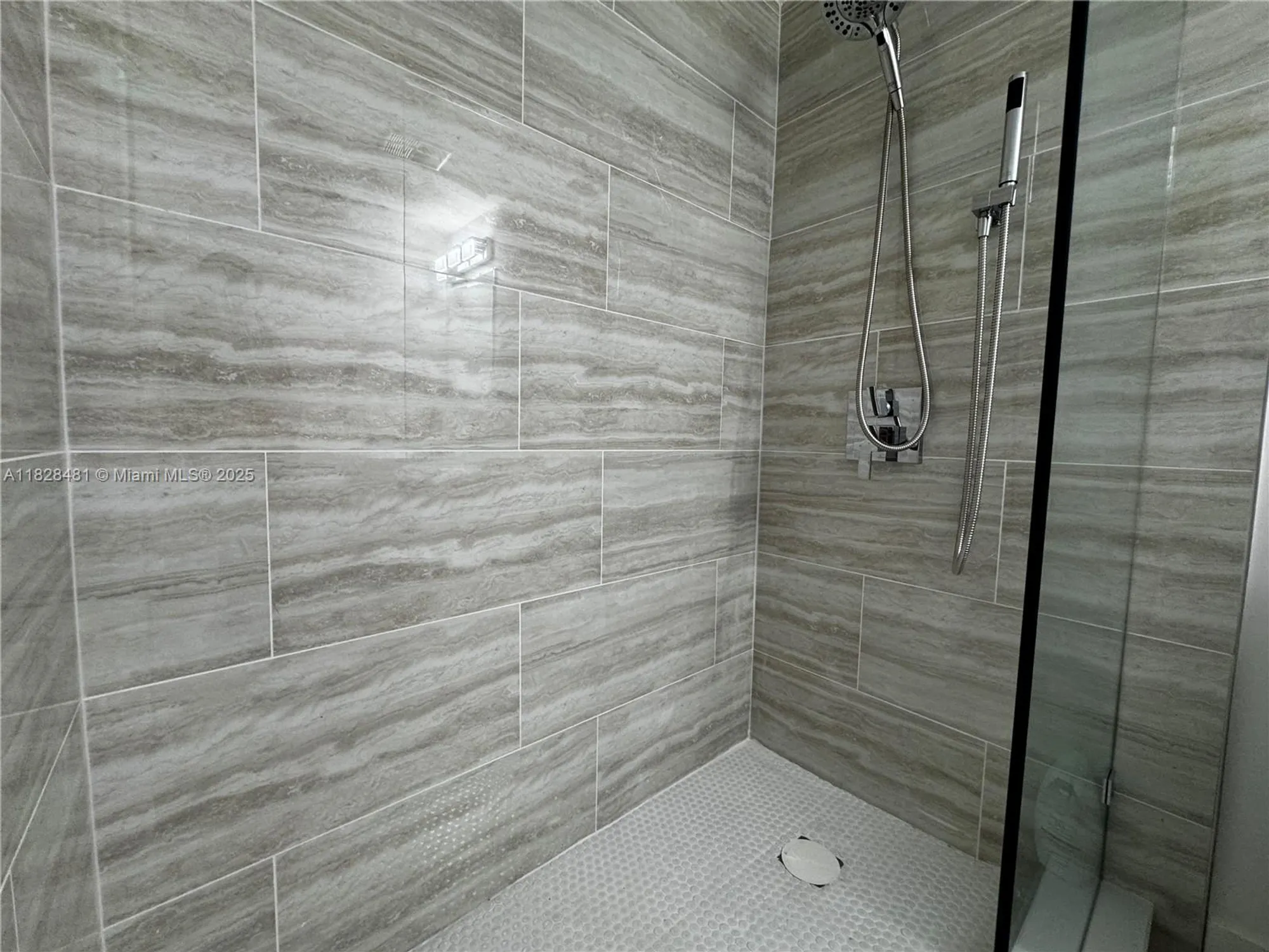 Property Slideshow image 30 of 35 | 19 abbey ln 108, Delray Beach, FL, 33446