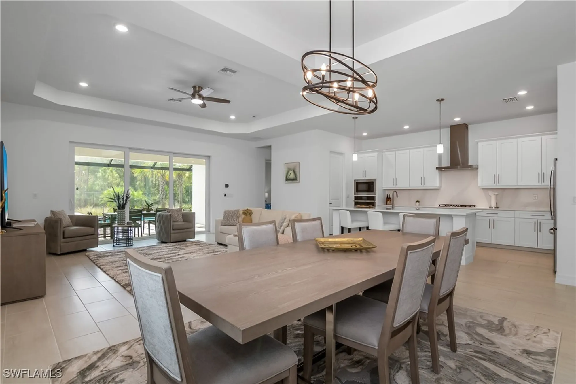 Property Slideshow image 19 of 50 | 13987 blue bay cir, Fort Myers, FL, 33913