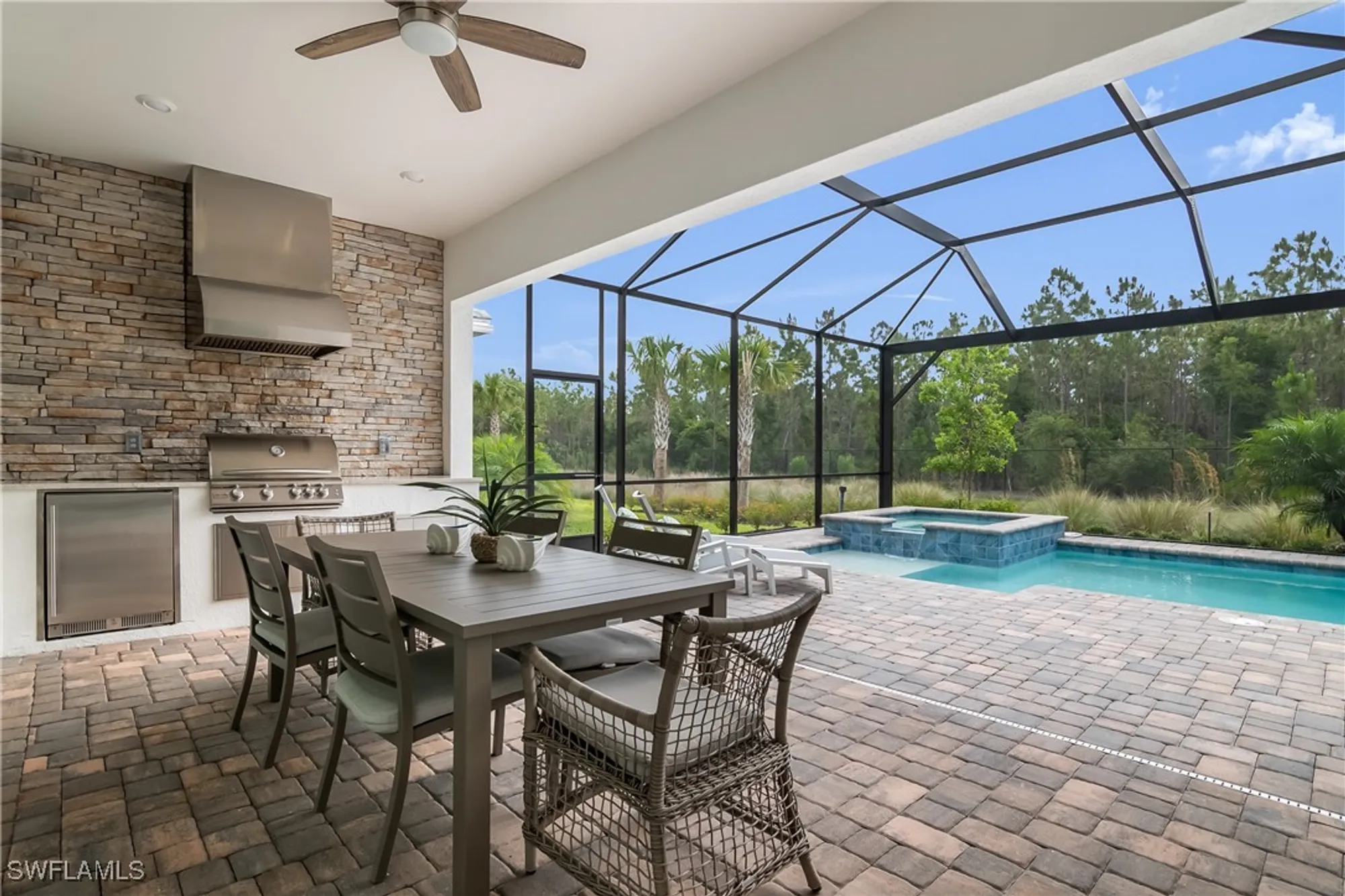 Property Slideshow image 31 of 50 | 13987 blue bay cir, Fort Myers, FL, 33913