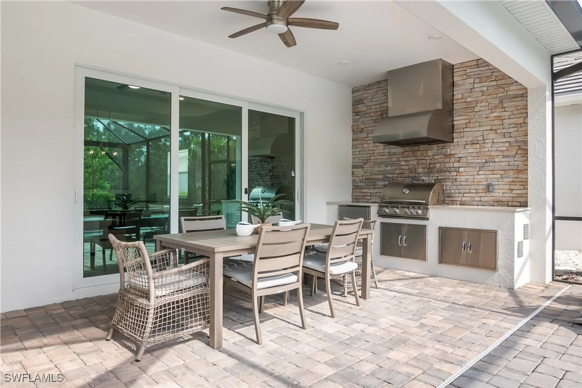 Property Slideshow image 32 of 50 | 13987 blue bay cir, Fort Myers, FL, 33913