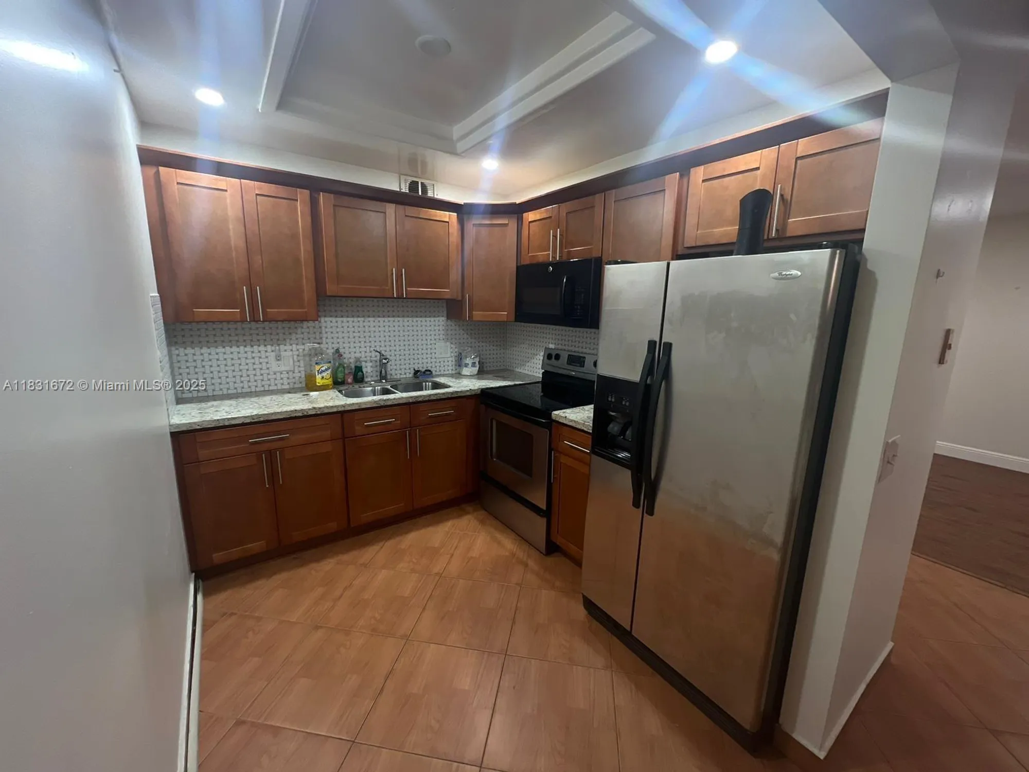 Property Slideshow image 5 of 24 | 1551 sw 135th ter 405g, Pembroke Pines, FL, 33027