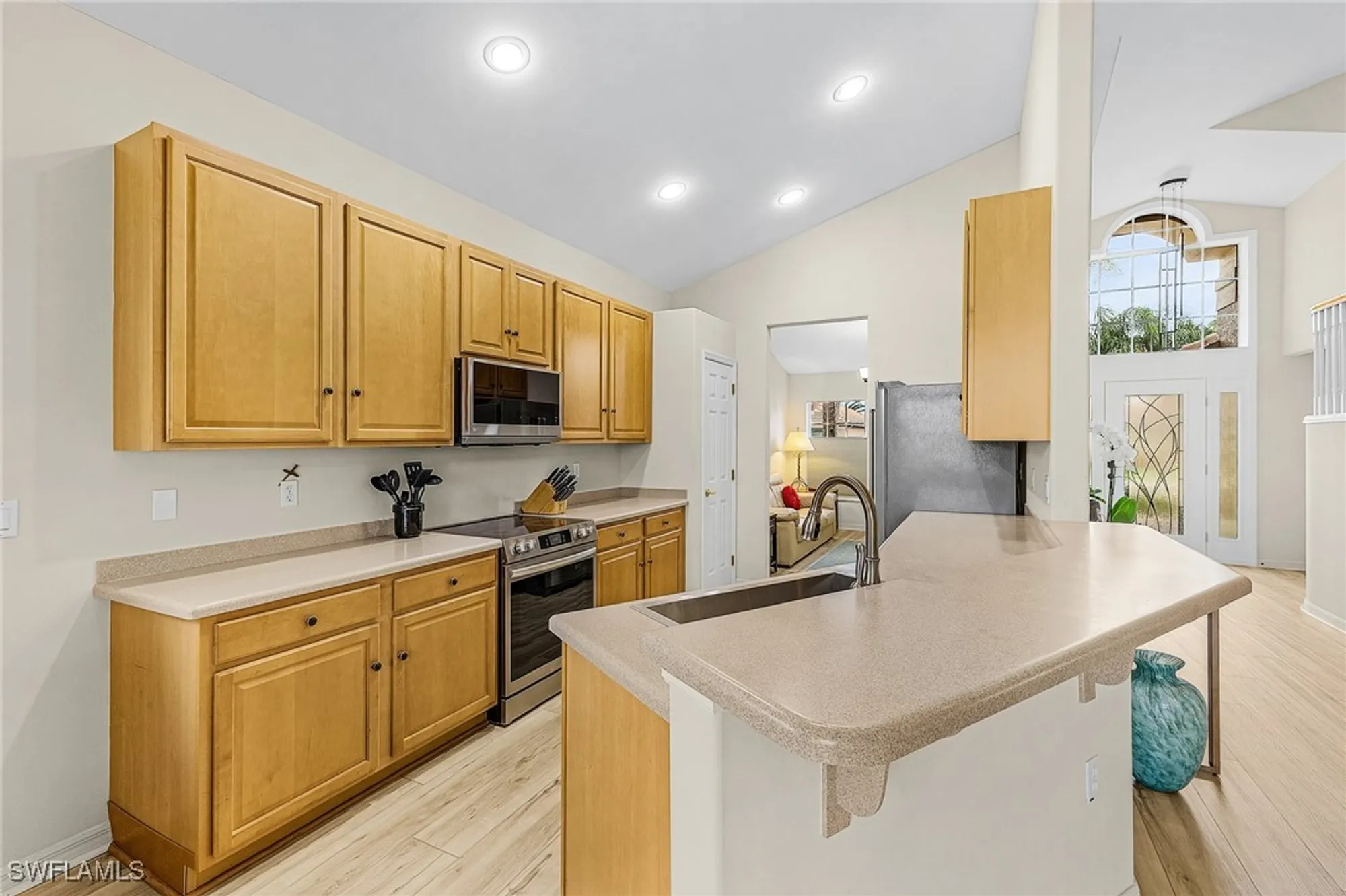 Property Slideshow image 6 of 21 | 9227 independence way, Fort Myers, FL, 33913