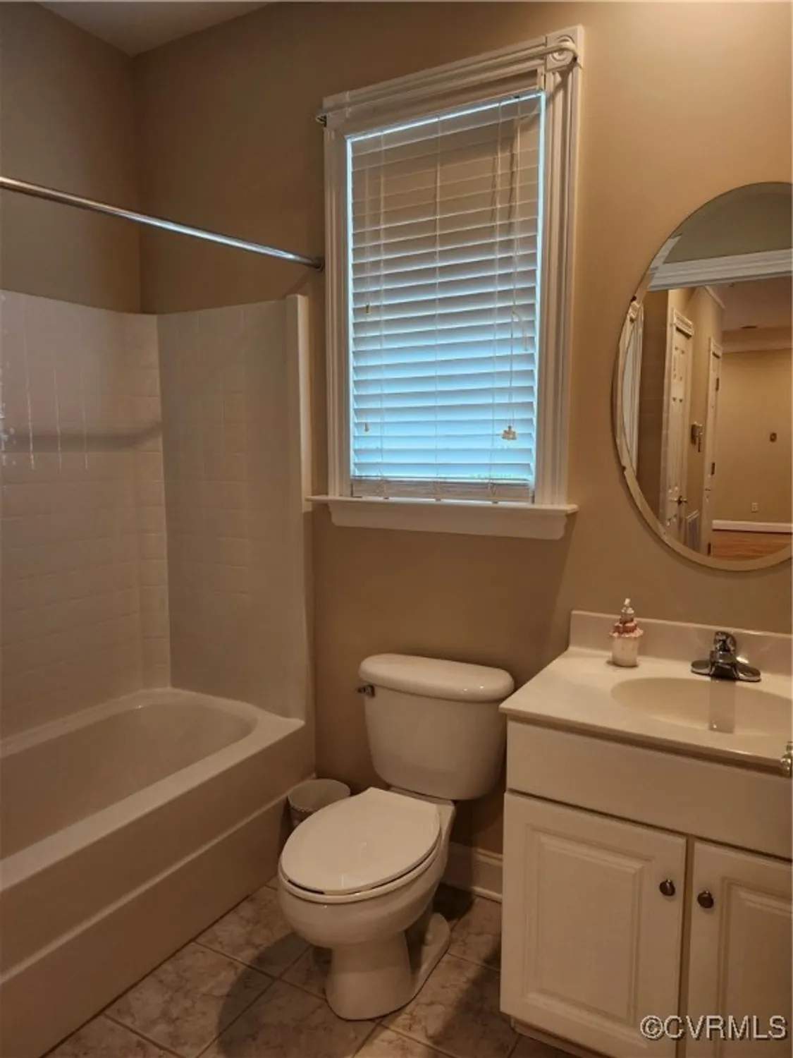 Property Slideshow image 15 of 20 | 3902 amberleigh blvd, North Chesterfield, VA, 23236