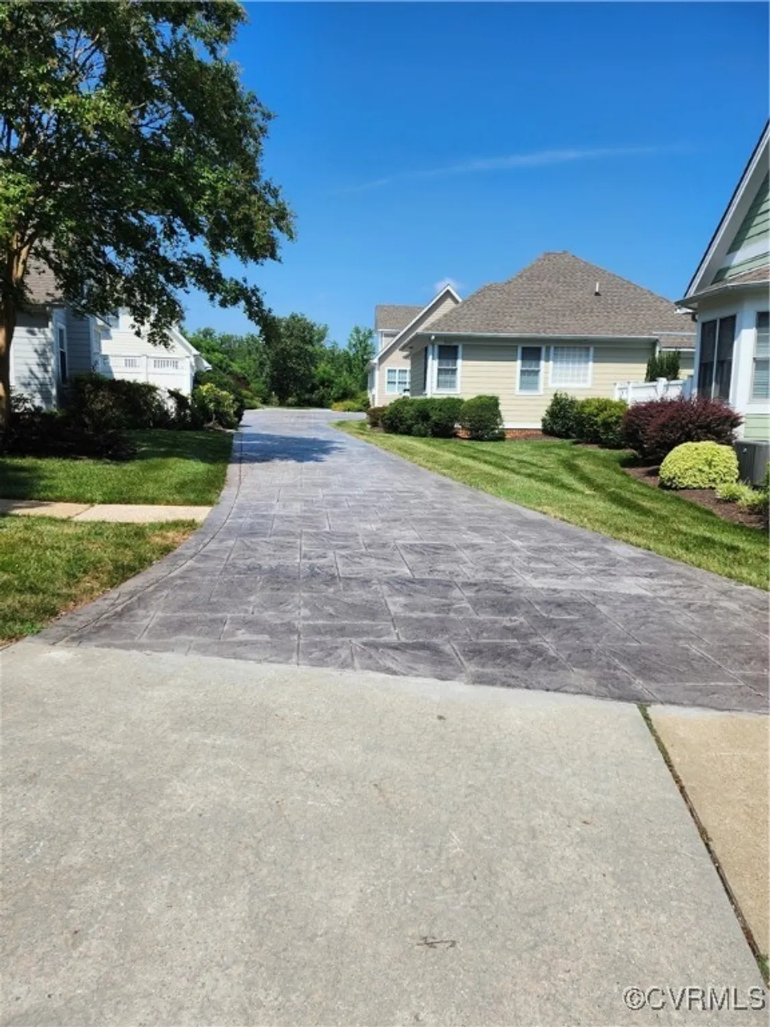 Property Slideshow image 3 of 20 | 3902 amberleigh blvd, North Chesterfield, VA, 23236