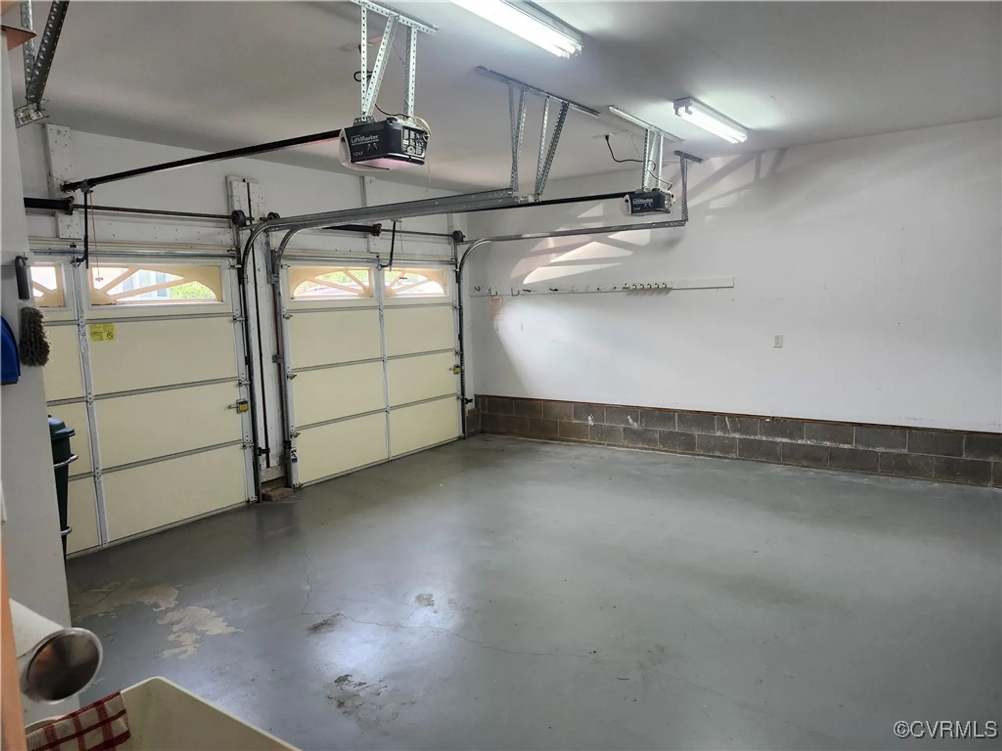 Property Slideshow image 6 of 20 | 3902 amberleigh blvd, North Chesterfield, VA, 23236