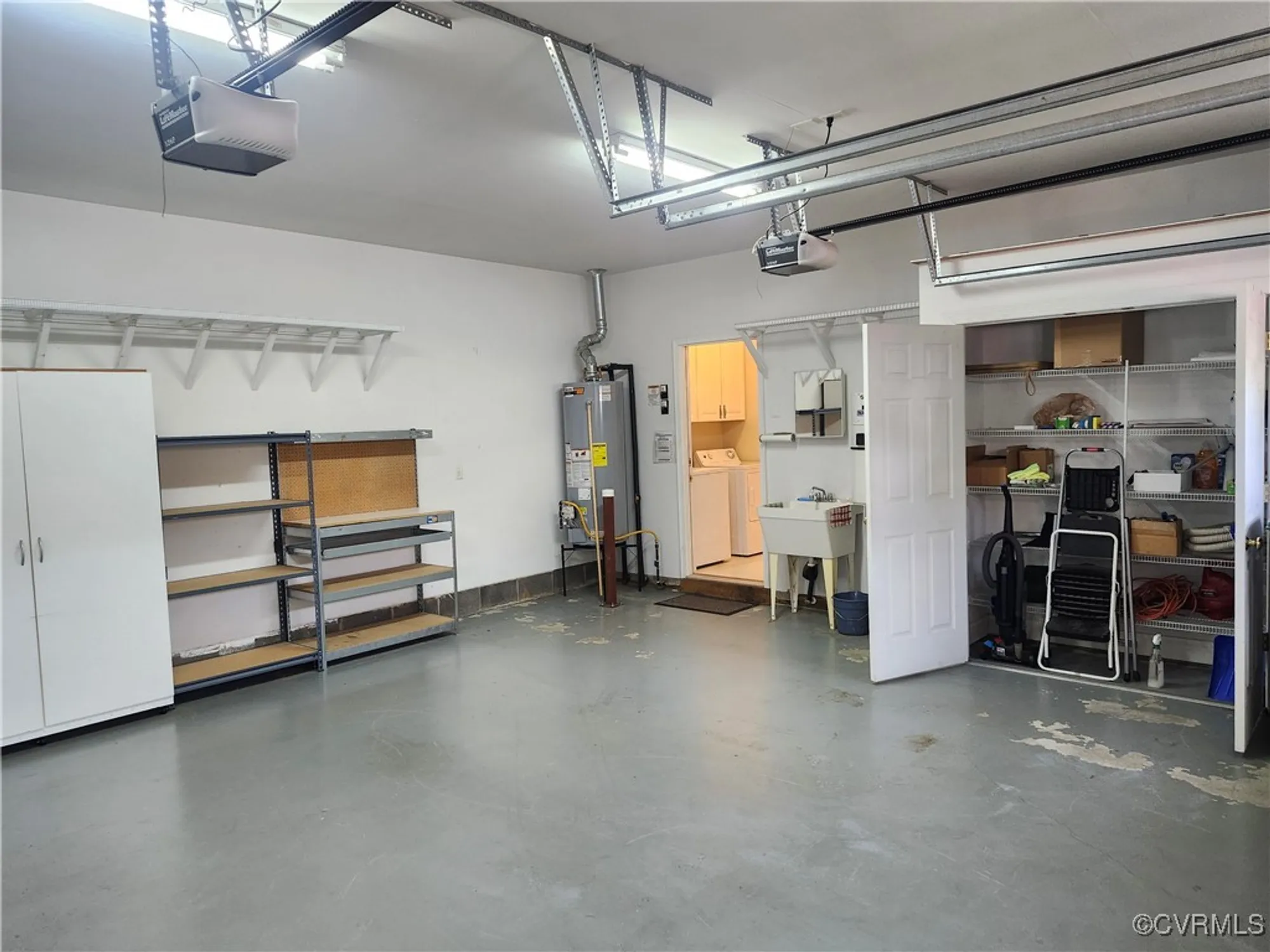 Property Slideshow image 7 of 20 | 3902 amberleigh blvd, North Chesterfield, VA, 23236