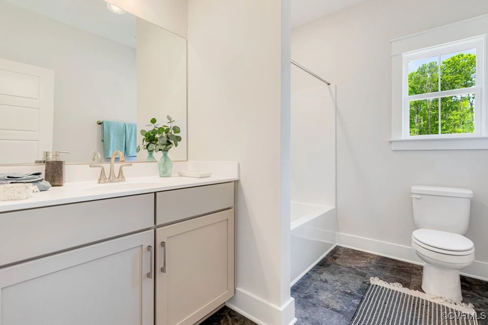 Property Slideshow image 16 of 23 | 9157 terroir ln, New Kent, VA, 23124