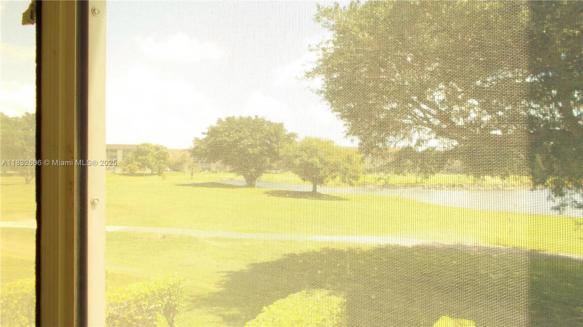 Property Slideshow image 5 of 23 | 13550 sw 6th ct a208, Pembroke Pines, FL, 33027