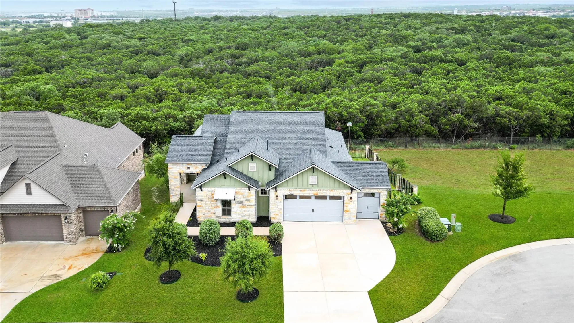 Property Slideshow image 24 of 37 | 517 freeing oak st, San Marcos, TX, 78666