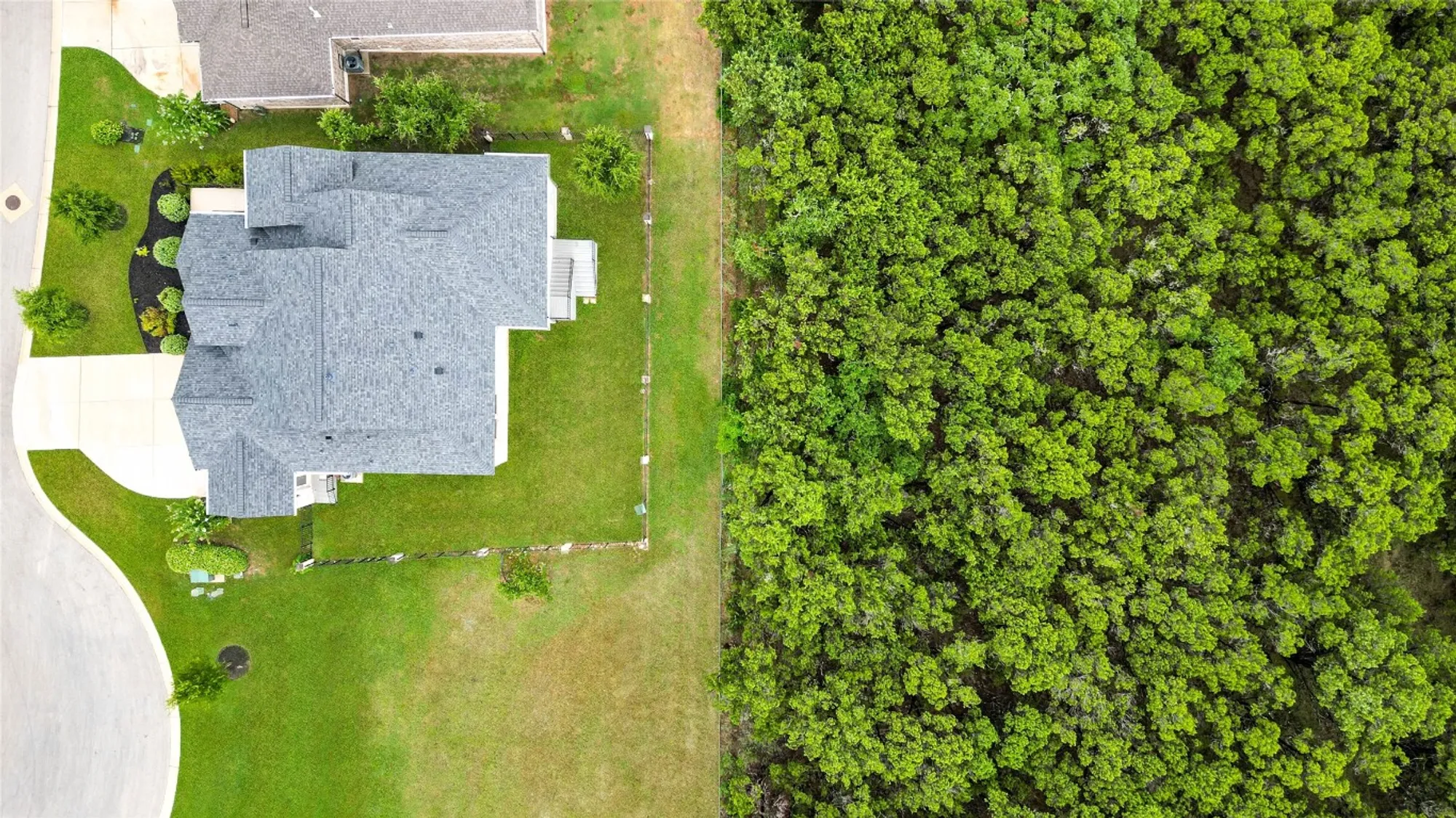 Property Slideshow image 26 of 37 | 517 freeing oak st, San Marcos, TX, 78666