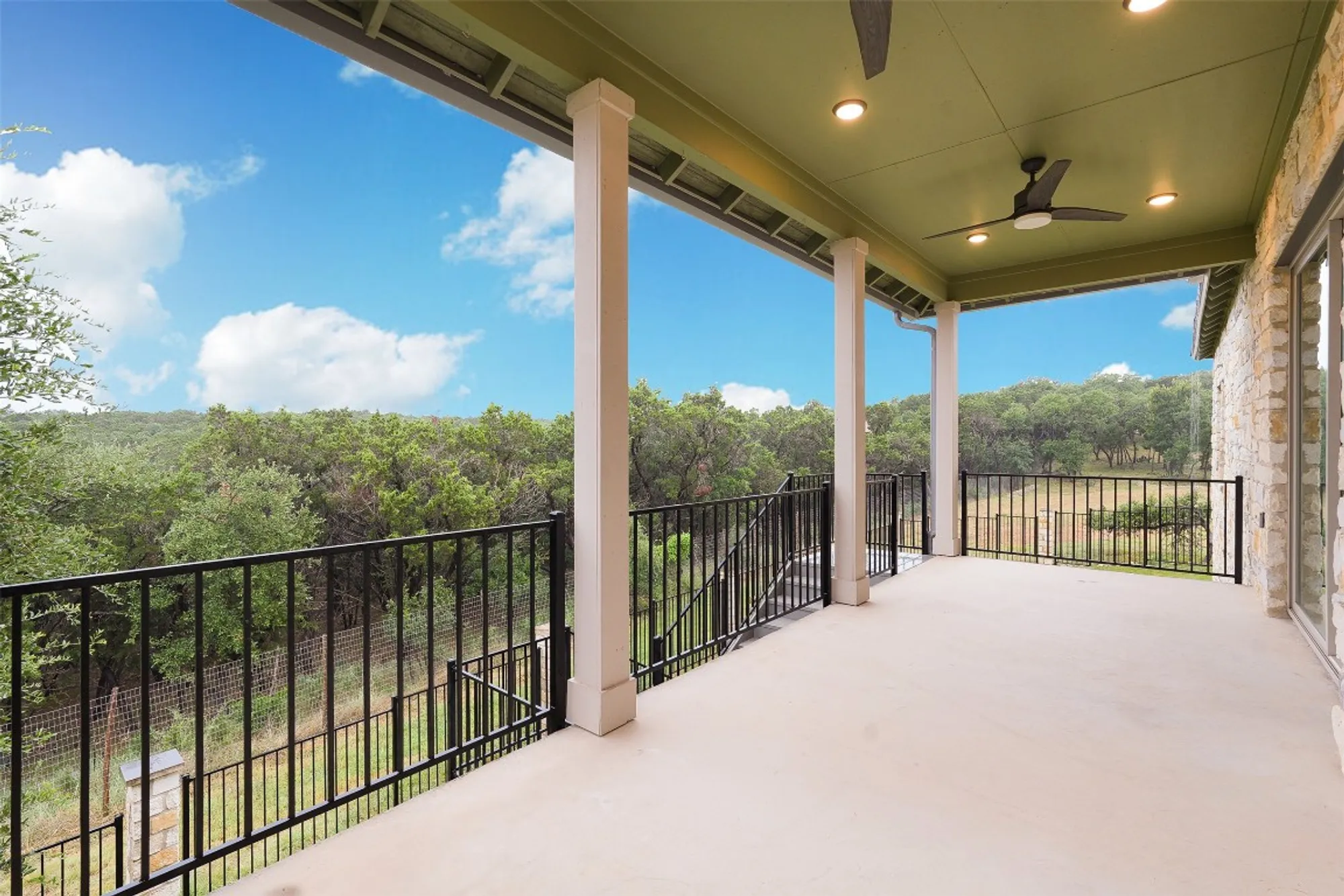 Property Slideshow image 21 of 37 | 517 freeing oak st, San Marcos, TX, 78666