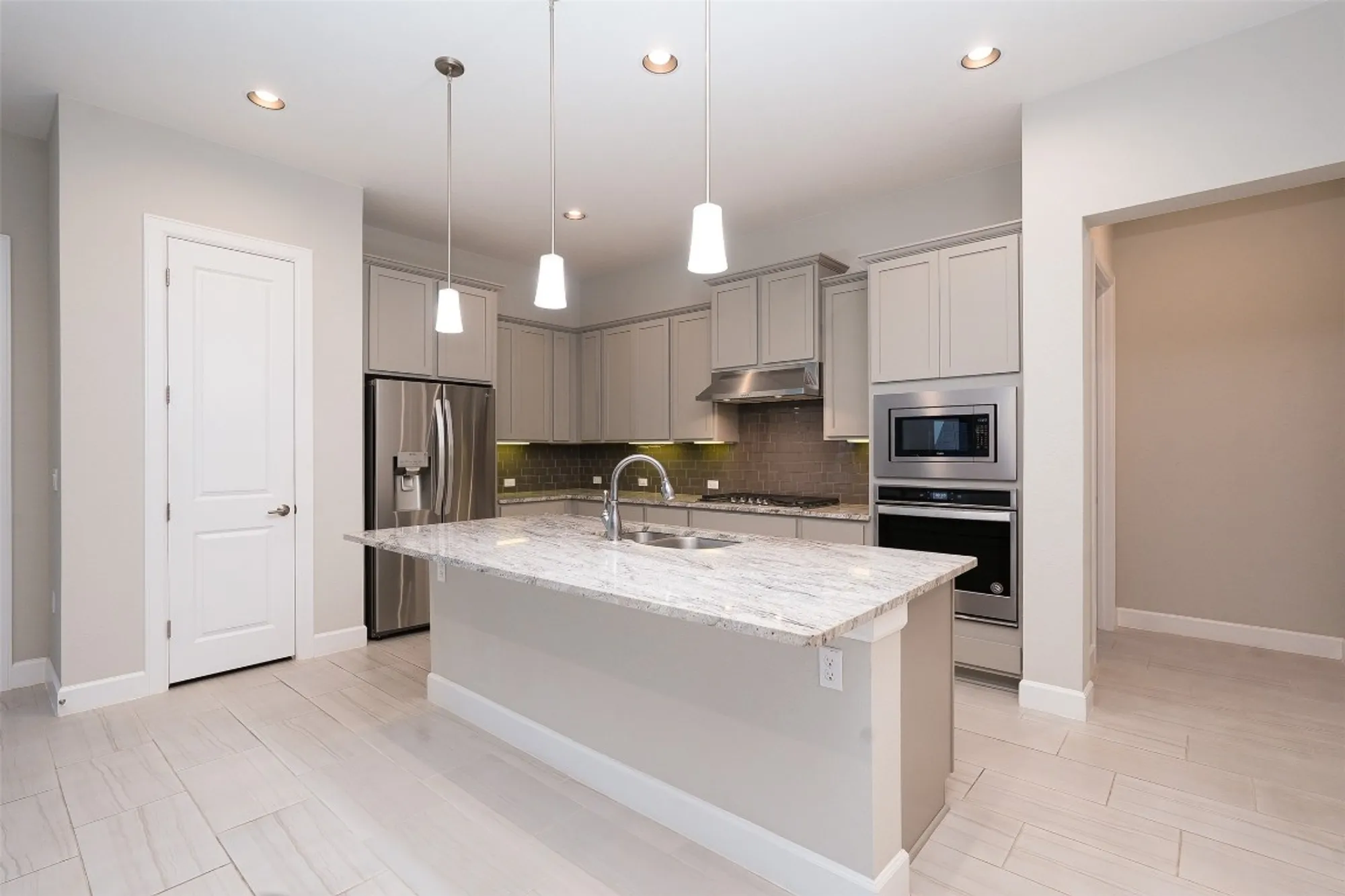 Property Slideshow image 35 of 37 | 517 freeing oak st, San Marcos, TX, 78666