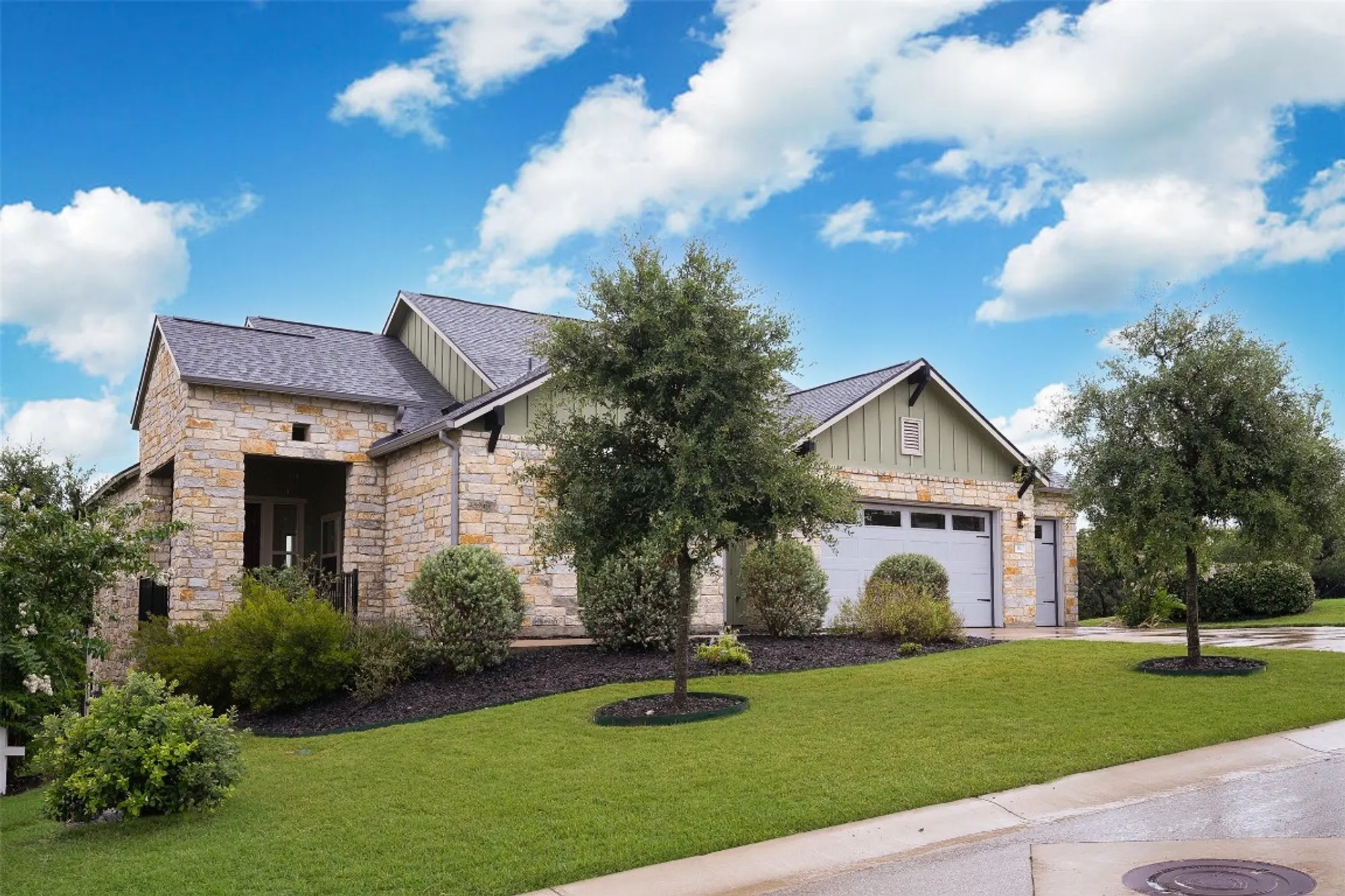 Property Slideshow image 31 of 37 | 517 freeing oak st, San Marcos, TX, 78666