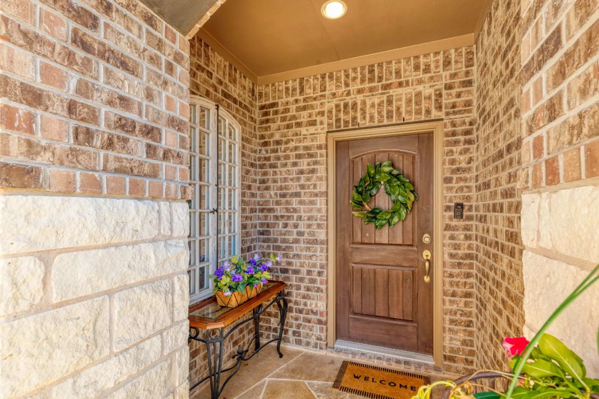 Property Slideshow image 10 of 36 | 706 kite ridge st, Georgetown, TX, 78633