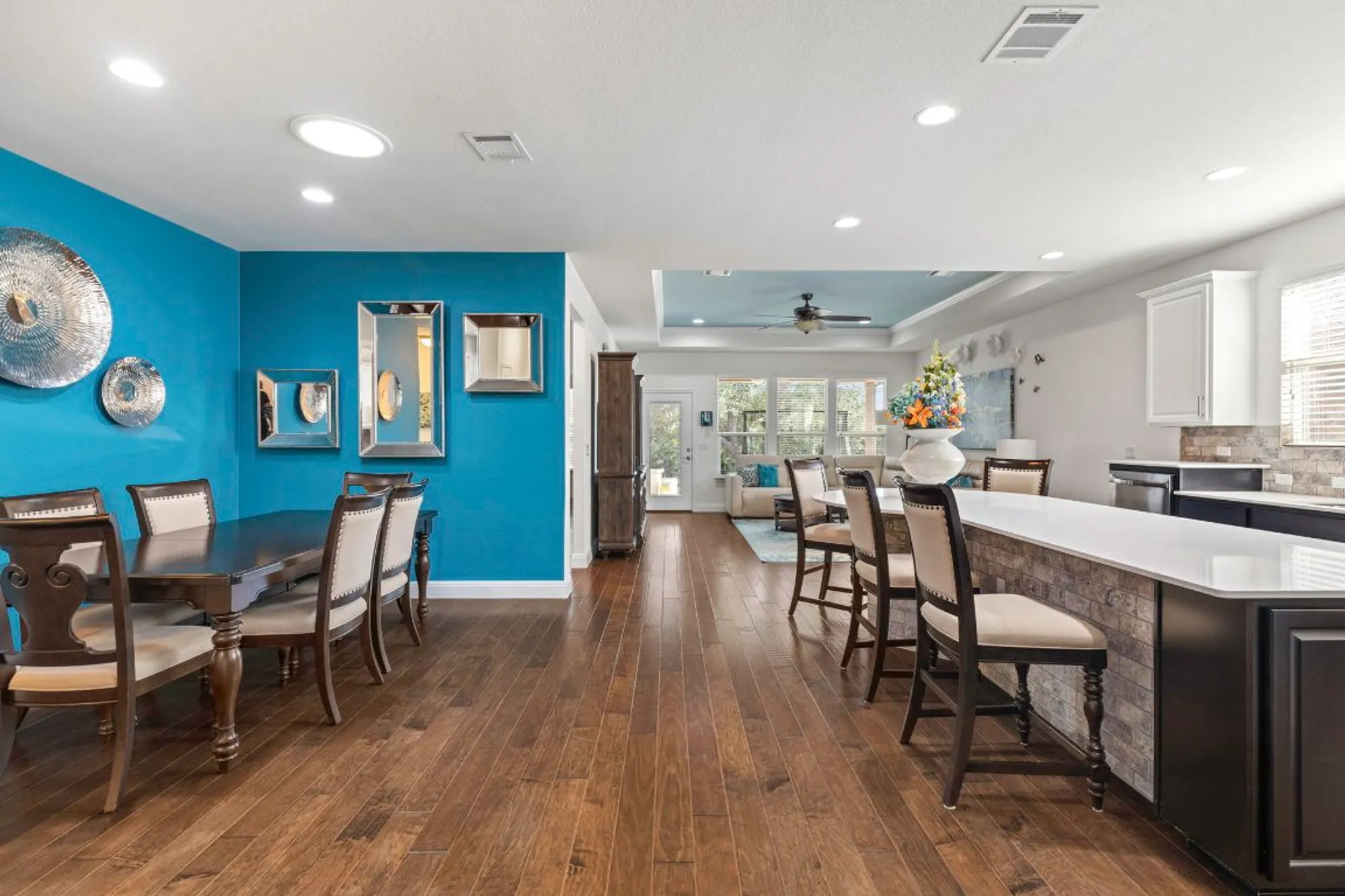 Property Slideshow image 2 of 36 | 706 kite ridge st, Georgetown, TX, 78633