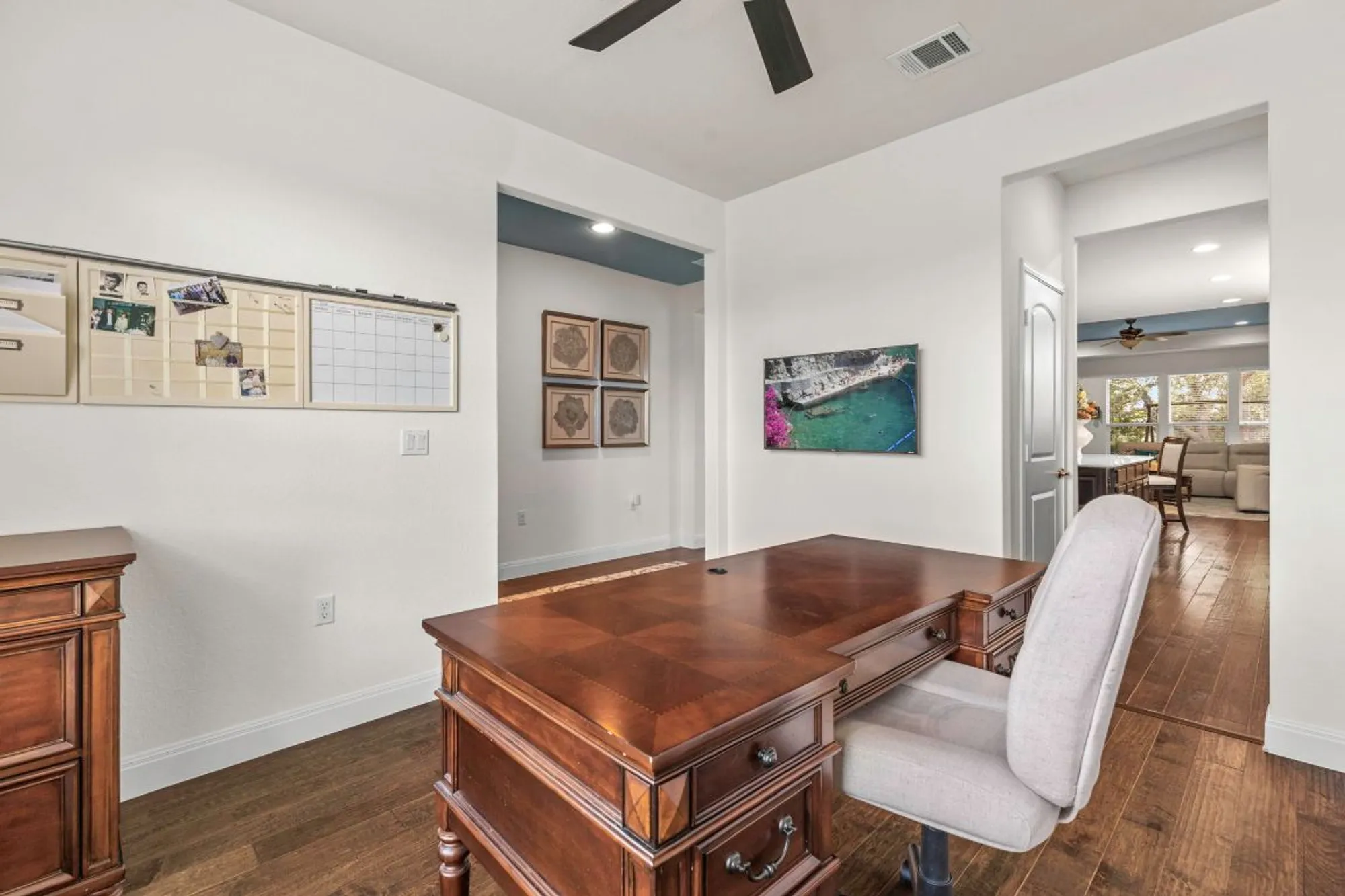 Property Slideshow image 23 of 36 | 706 kite ridge st, Georgetown, TX, 78633