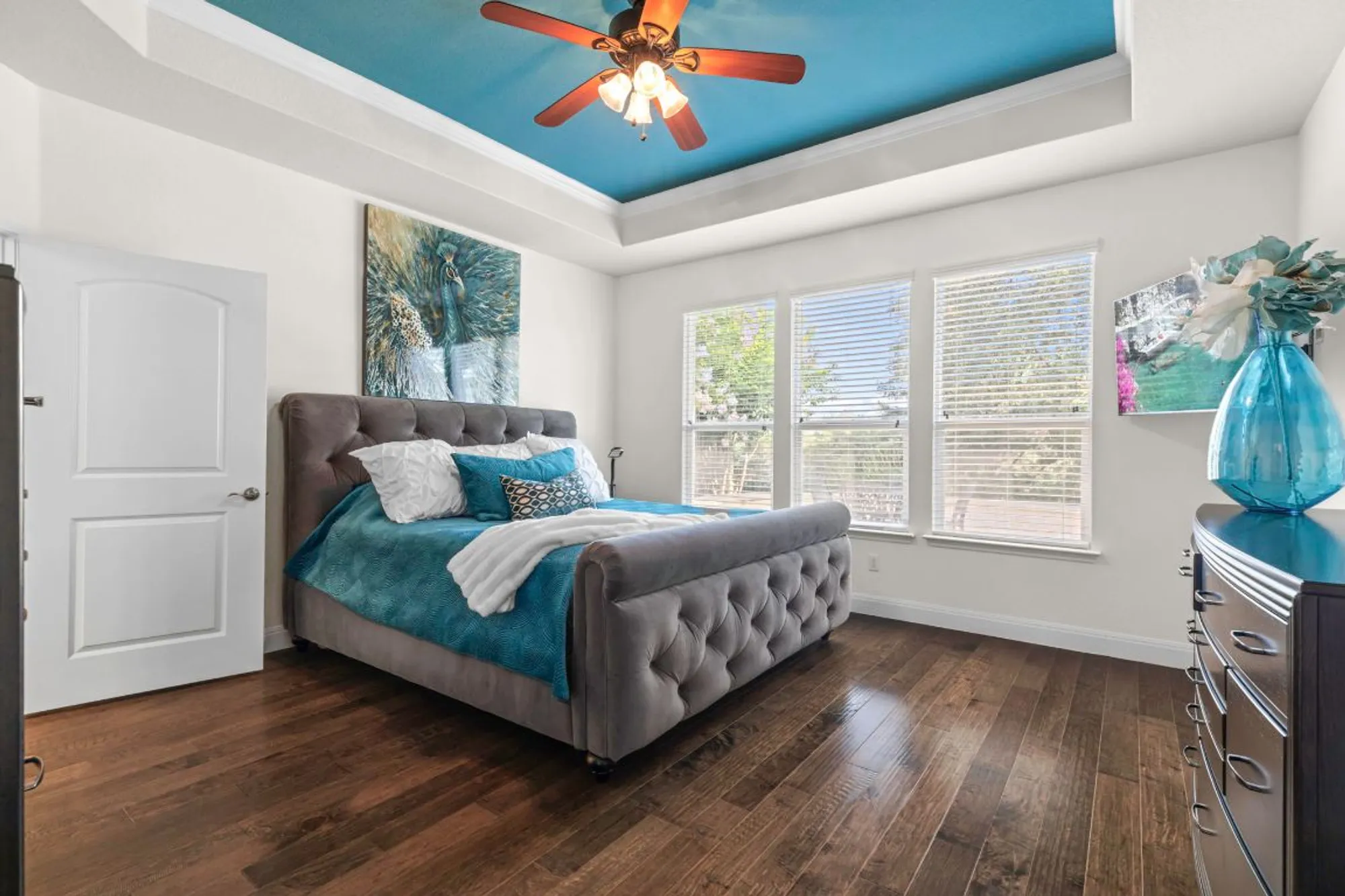 Property Slideshow image 4 of 36 | 706 kite ridge st, Georgetown, TX, 78633