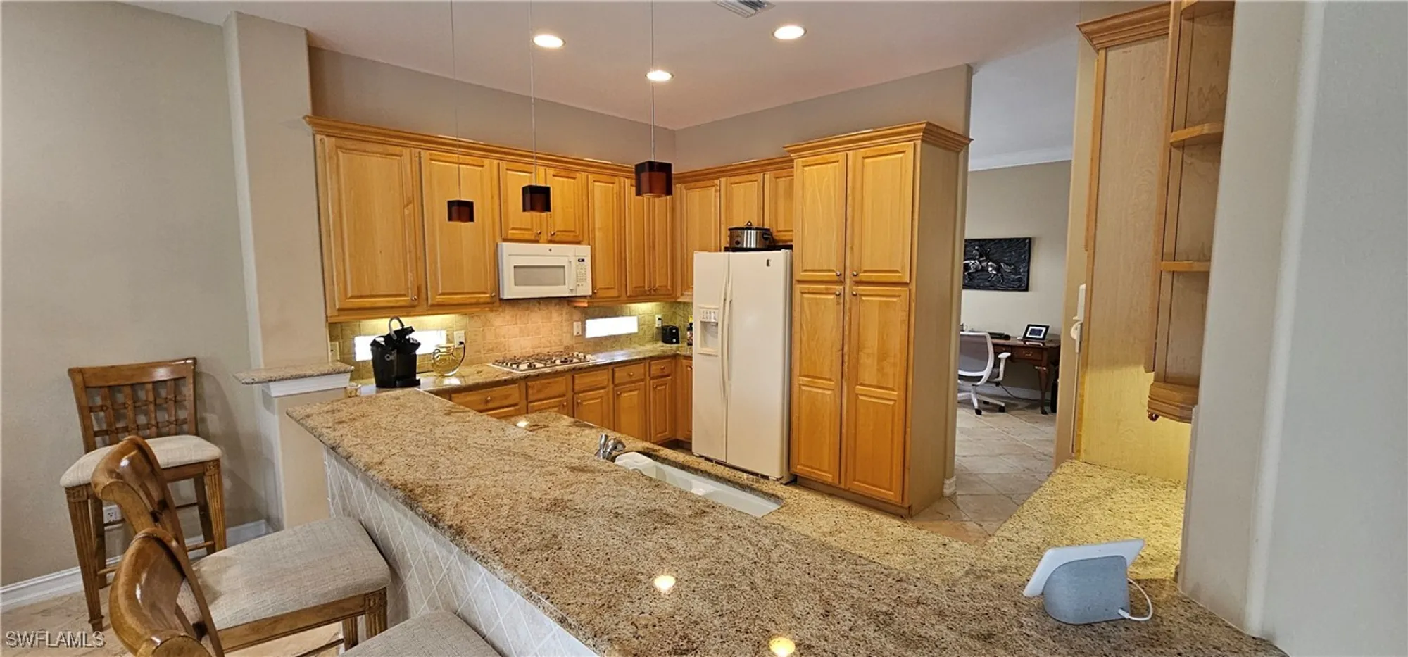 Property Slideshow image 9 of 35 | 10517 bellagio dr, Fort Myers, FL, 33913