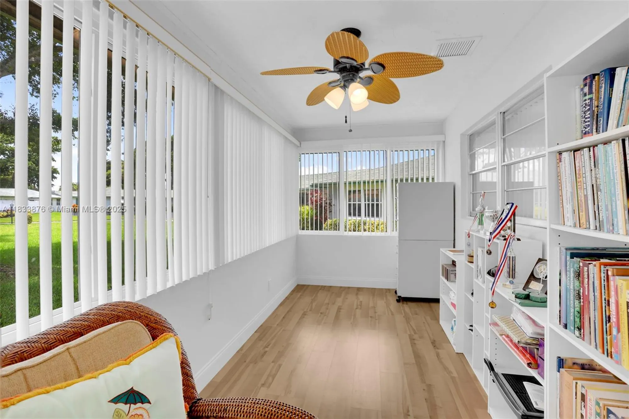 Property Slideshow image 17 of 29 | 841 meadowlark ln, Delray Beach, FL, 33445