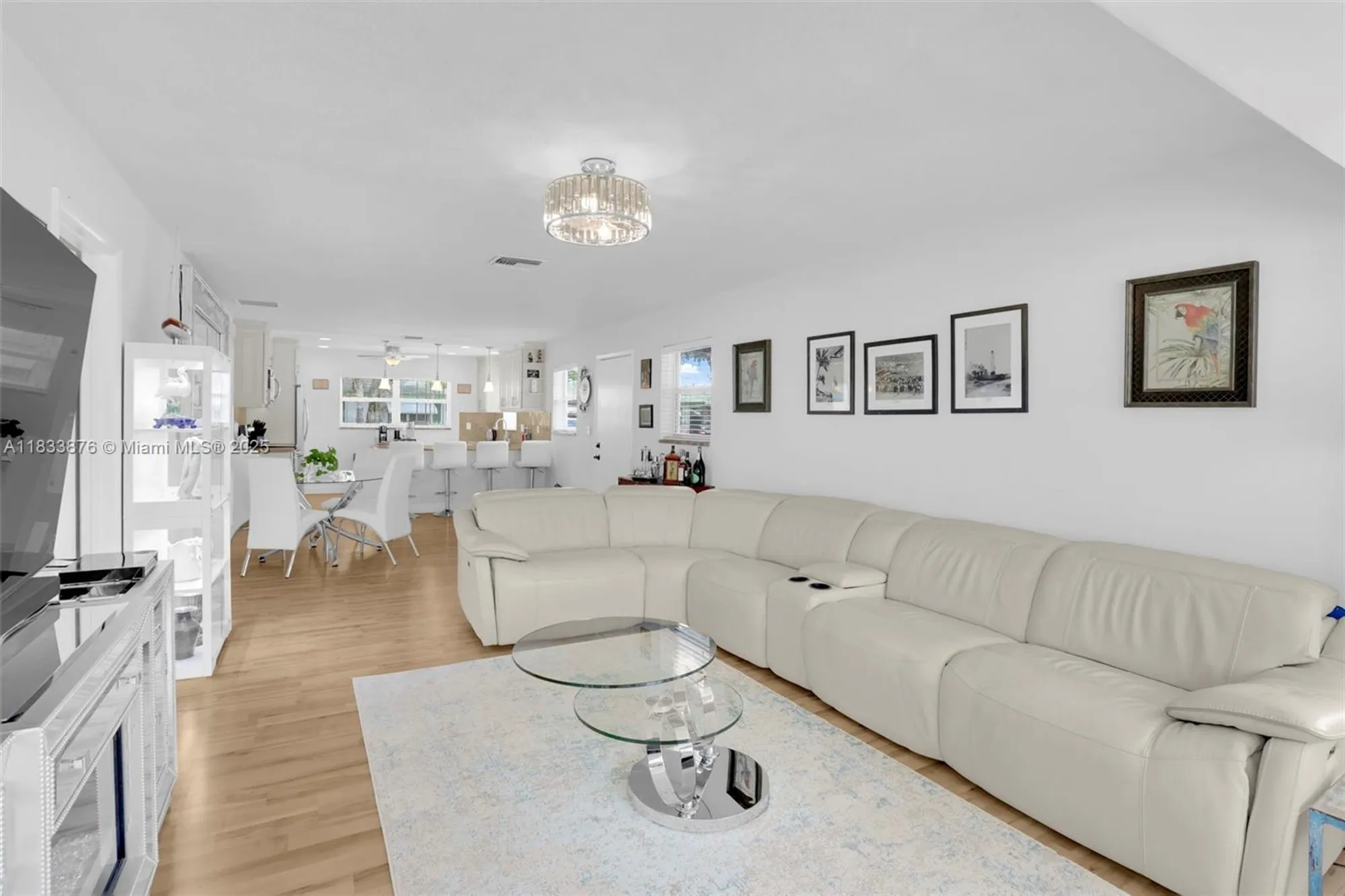 Property Slideshow image 19 of 29 | 841 meadowlark ln, Delray Beach, FL, 33445