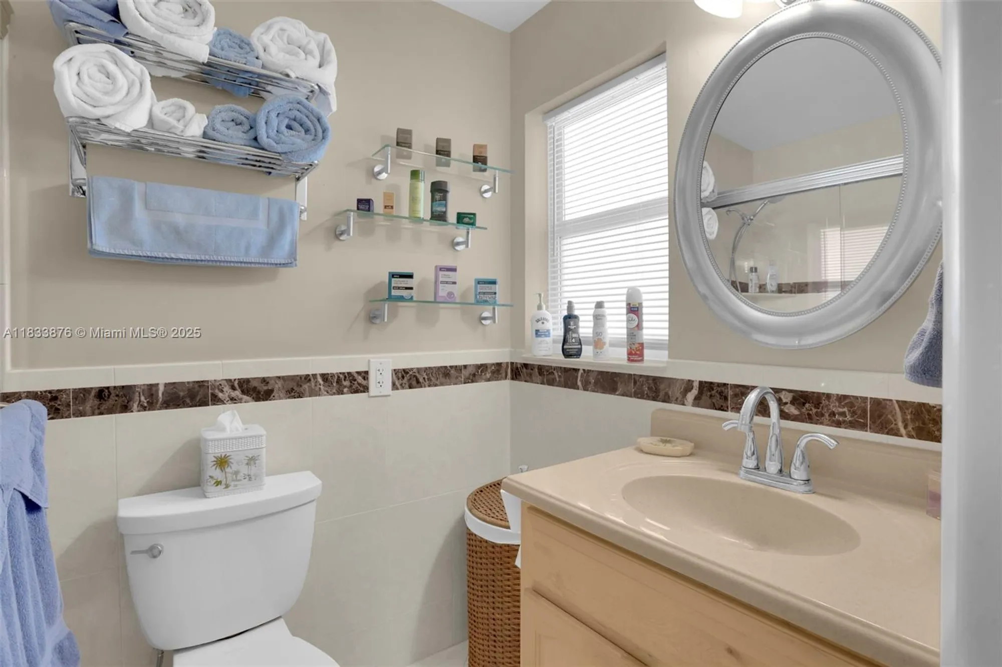 Property Slideshow image 13 of 29 | 841 meadowlark ln, Delray Beach, FL, 33445