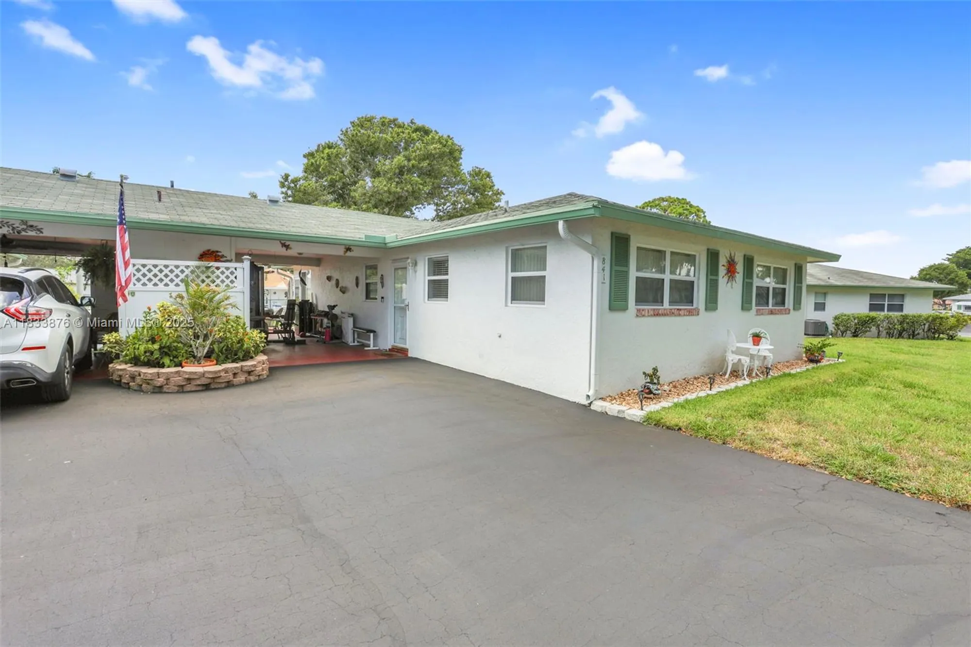 Property Slideshow image 2 of 29 | 841 meadowlark ln, Delray Beach, FL, 33445