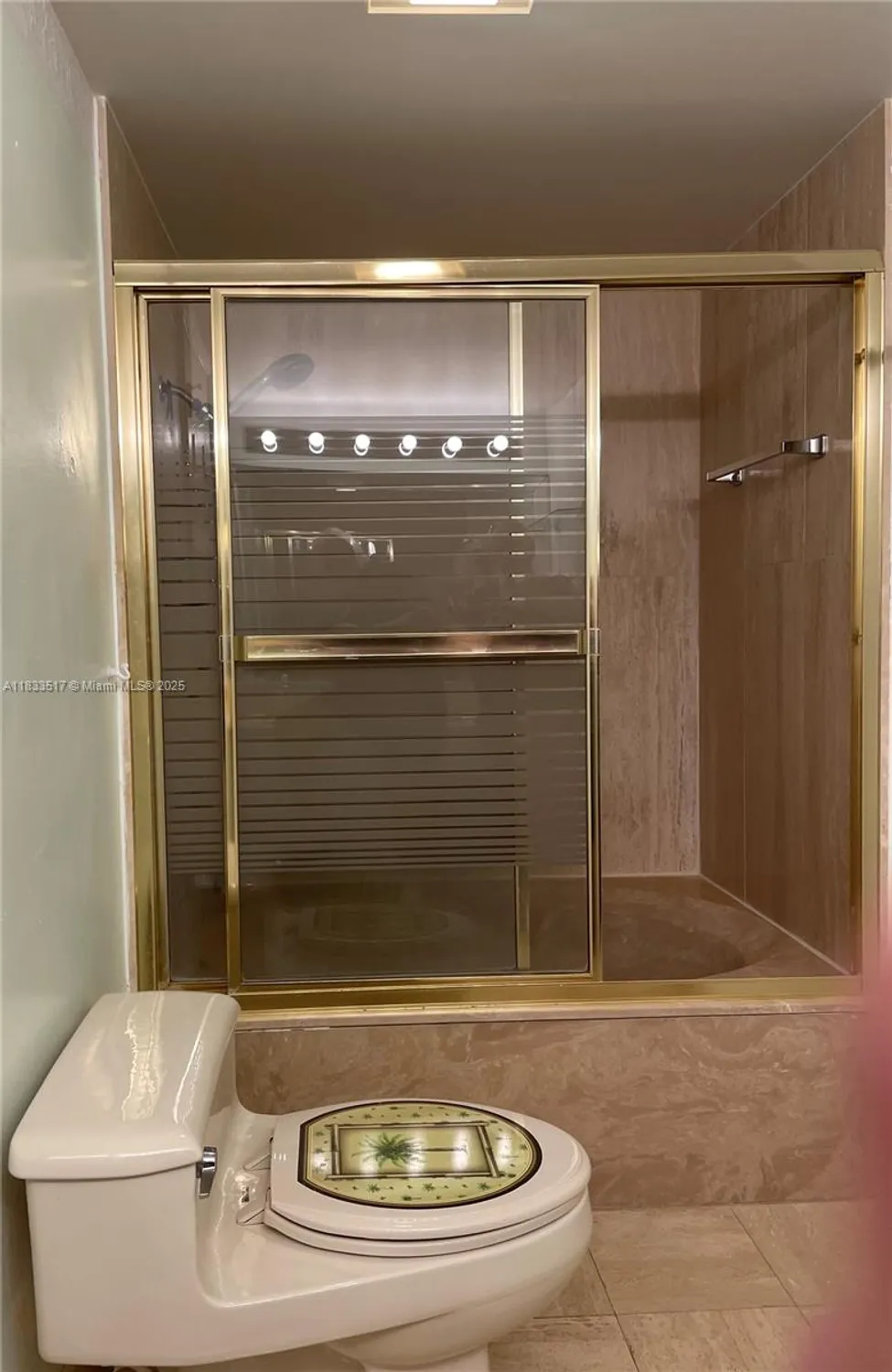 Property Slideshow image 18 of 20 | 1201 s ocean dr 318s, Hollywood, FL, 33019