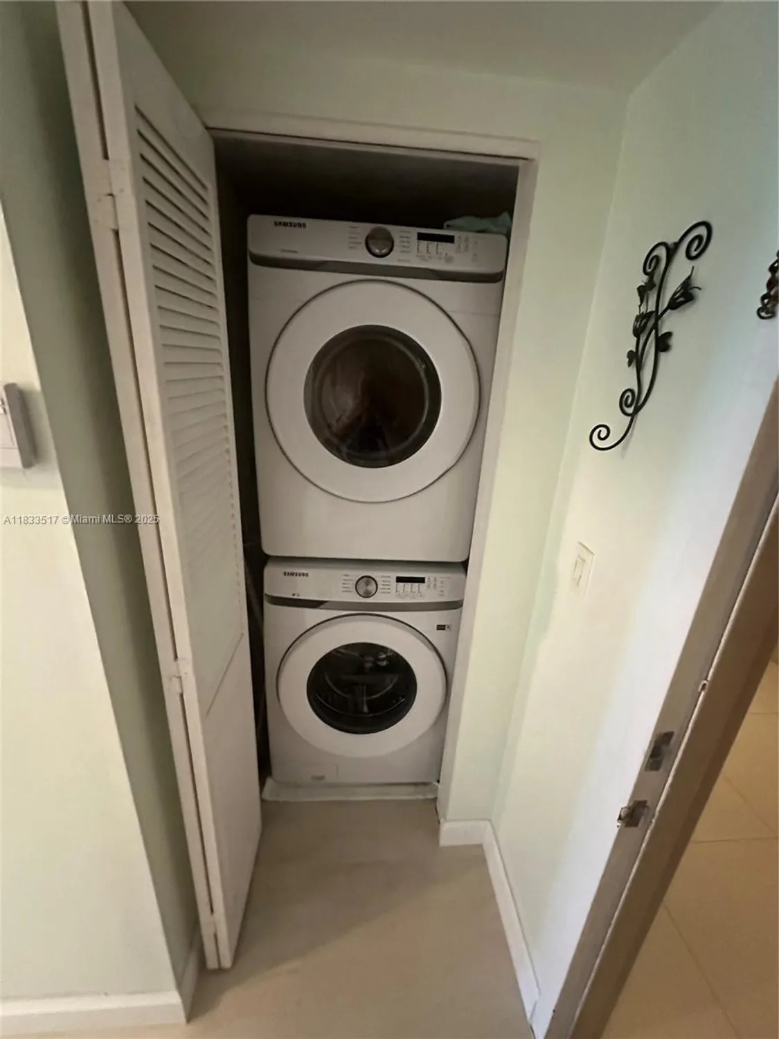 Property Slideshow image 20 of 20 | 1201 s ocean dr 318s, Hollywood, FL, 33019