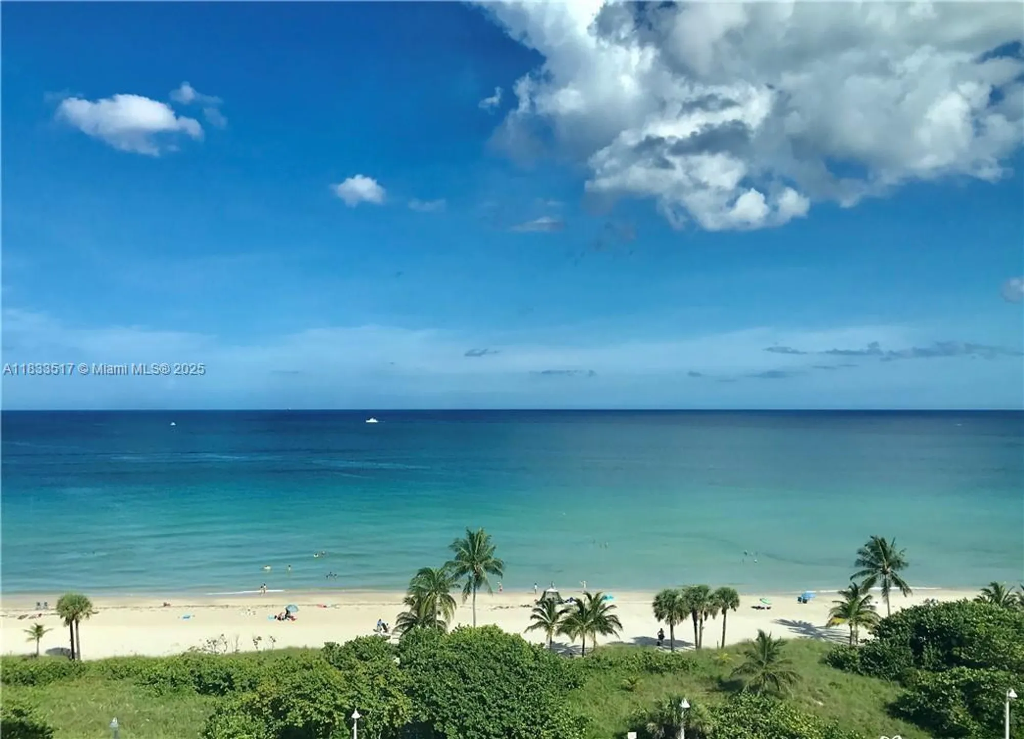 Property Slideshow image 4 of 20 | 1201 s ocean dr 318s, Hollywood, FL, 33019