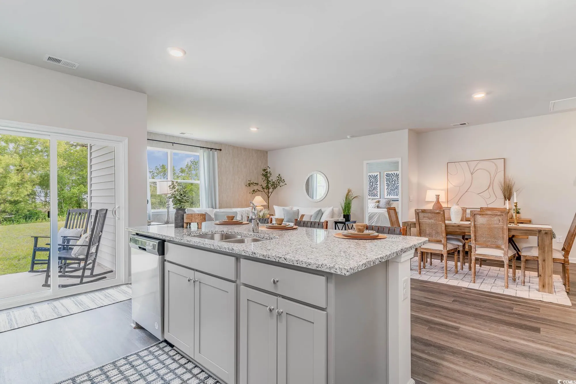 Property Slideshow image 5 of 20 | 526 sagebrush st, Myrtle Beach, SC, 29588