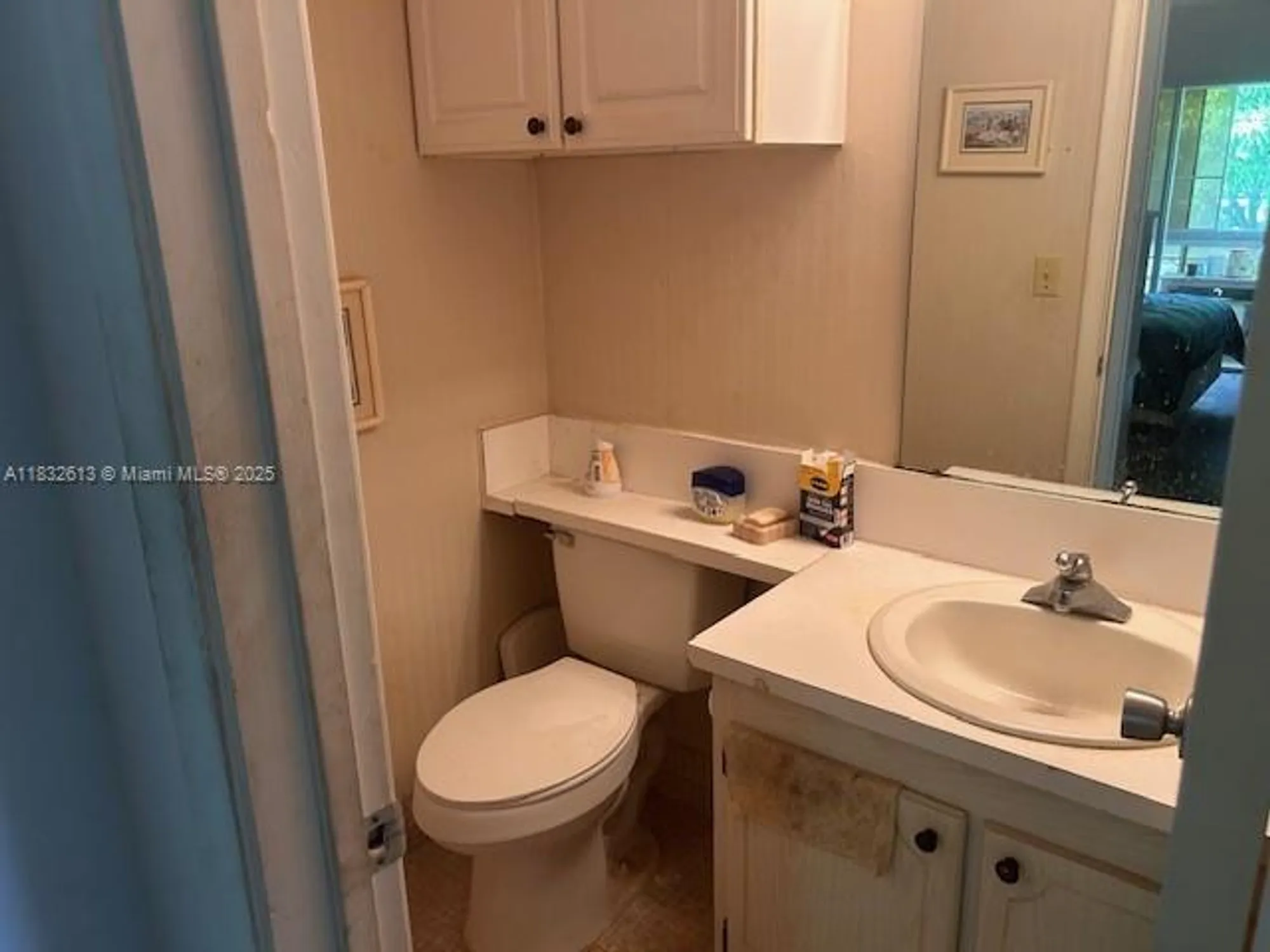 Property Slideshow image 12 of 22 | 367 sheffield o o, West Palm Beach, FL, 33417