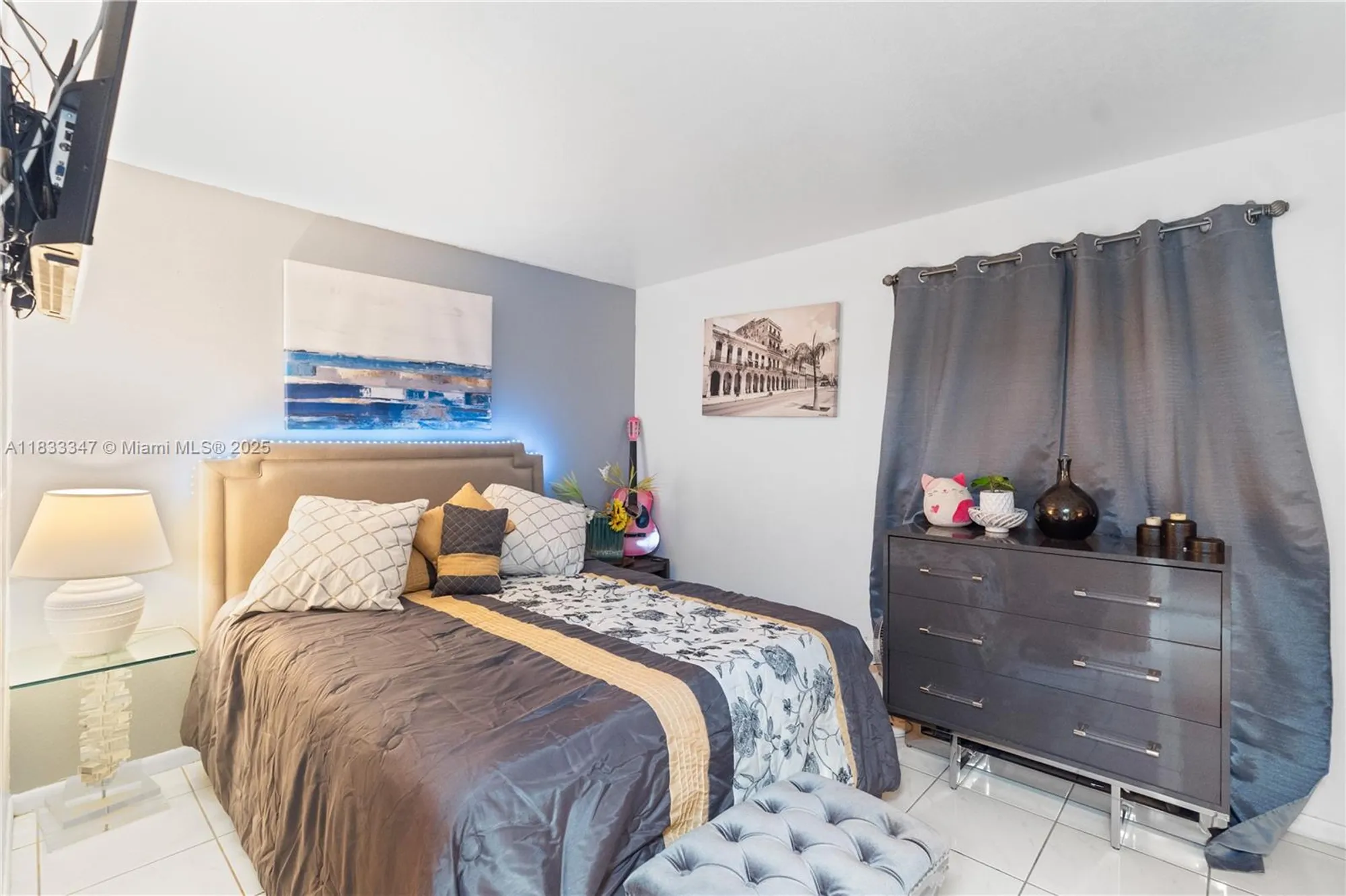 Property Slideshow image 14 of 28 | 8150 w mcnab rd apt 104, Tamarac, FL, 33321