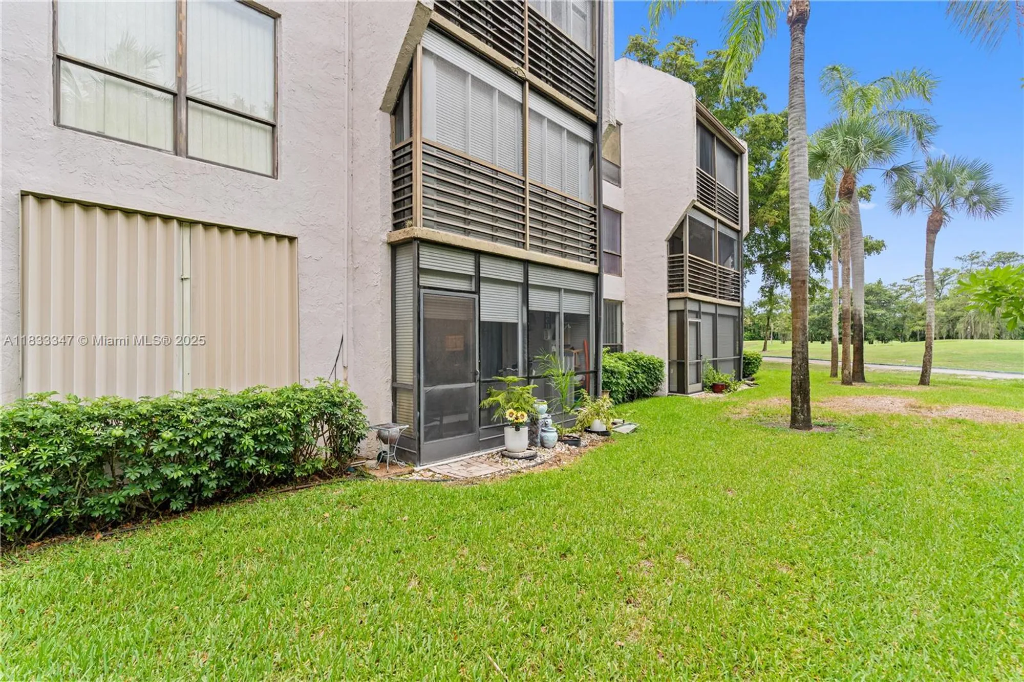 Property Slideshow image 19 of 28 | 8150 w mcnab rd apt 104, Tamarac, FL, 33321