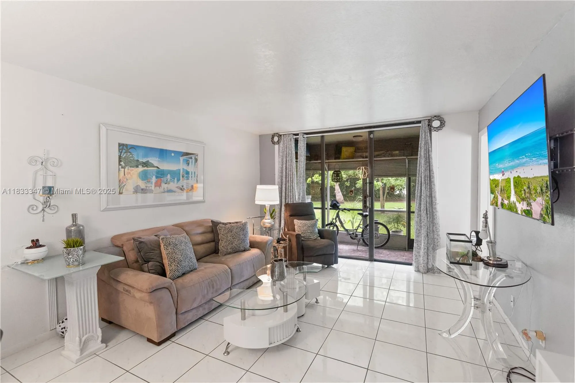 Property Slideshow image 7 of 28 | 8150 w mcnab rd apt 104, Tamarac, FL, 33321