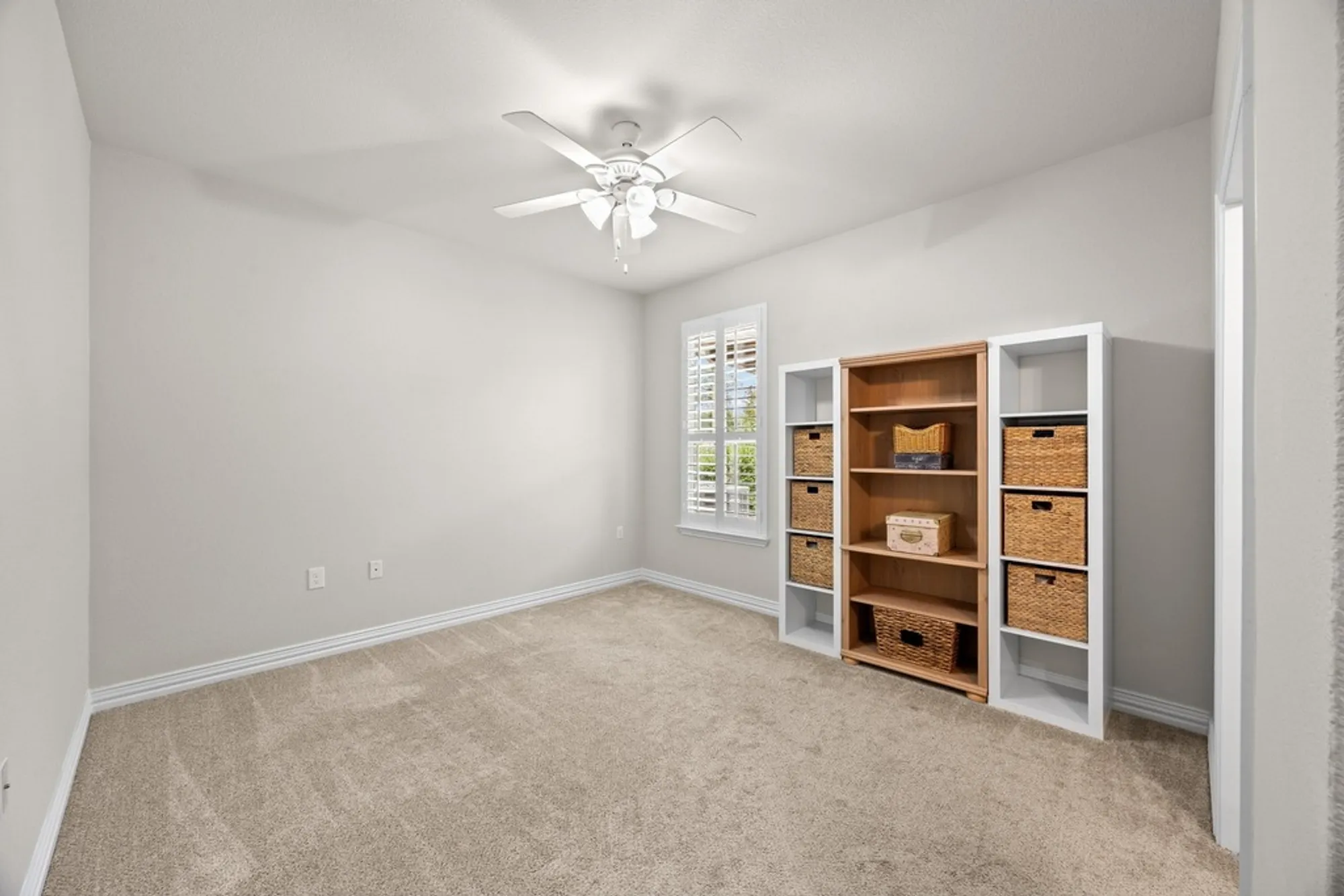 Property Slideshow image 16 of 36 | 310 pipe creek ln, Georgetown, TX, 78633