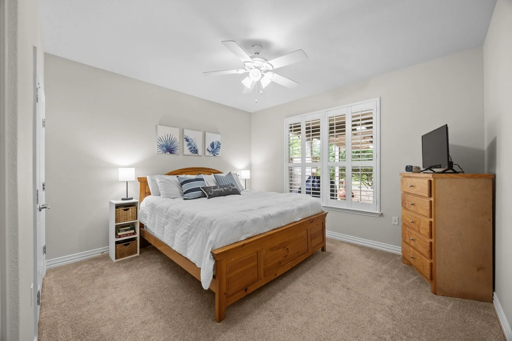 Property Slideshow image 19 of 36 | 310 pipe creek ln, Georgetown, TX, 78633