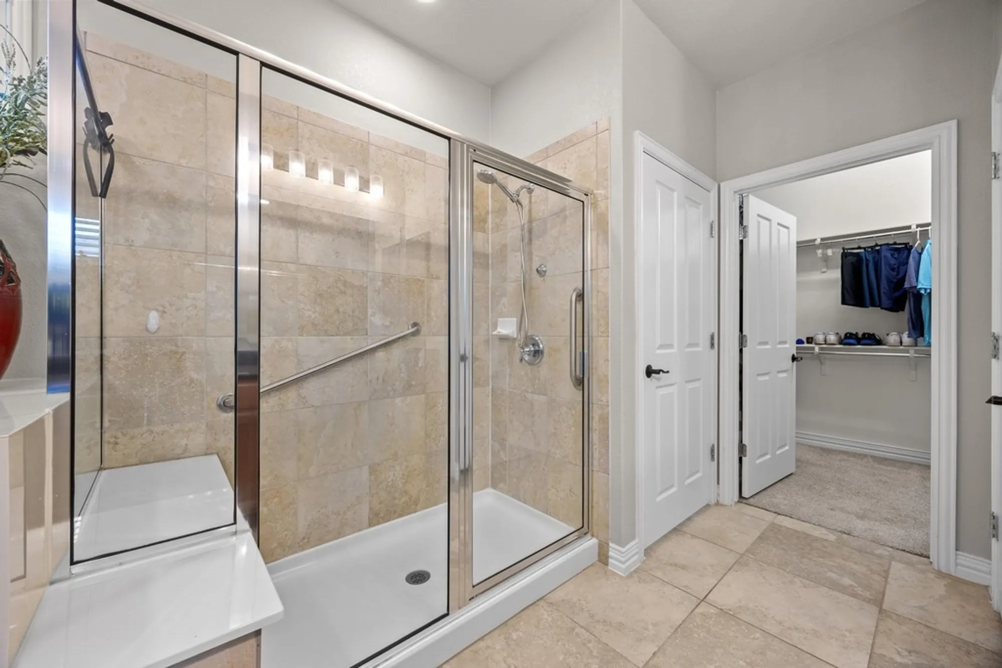 Property Slideshow image 13 of 36 | 310 pipe creek ln, Georgetown, TX, 78633