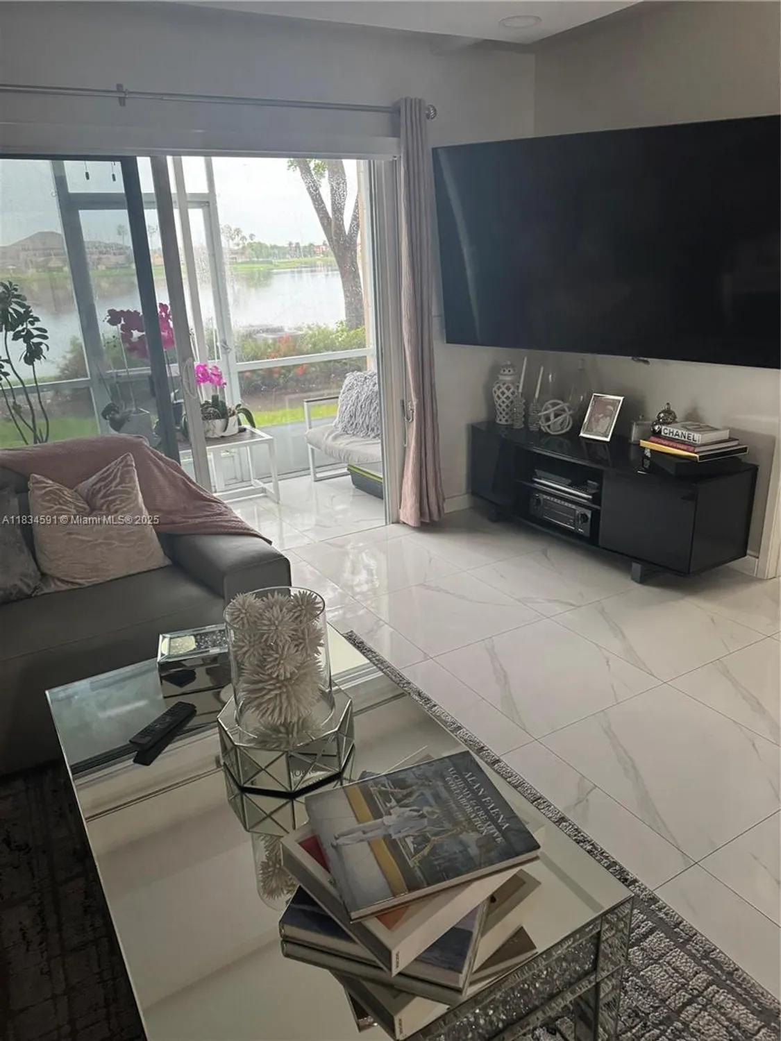 Property Slideshow image 10 of 28 | 13355 sw 16th ct 105e, Pembroke Pines, FL, 33027