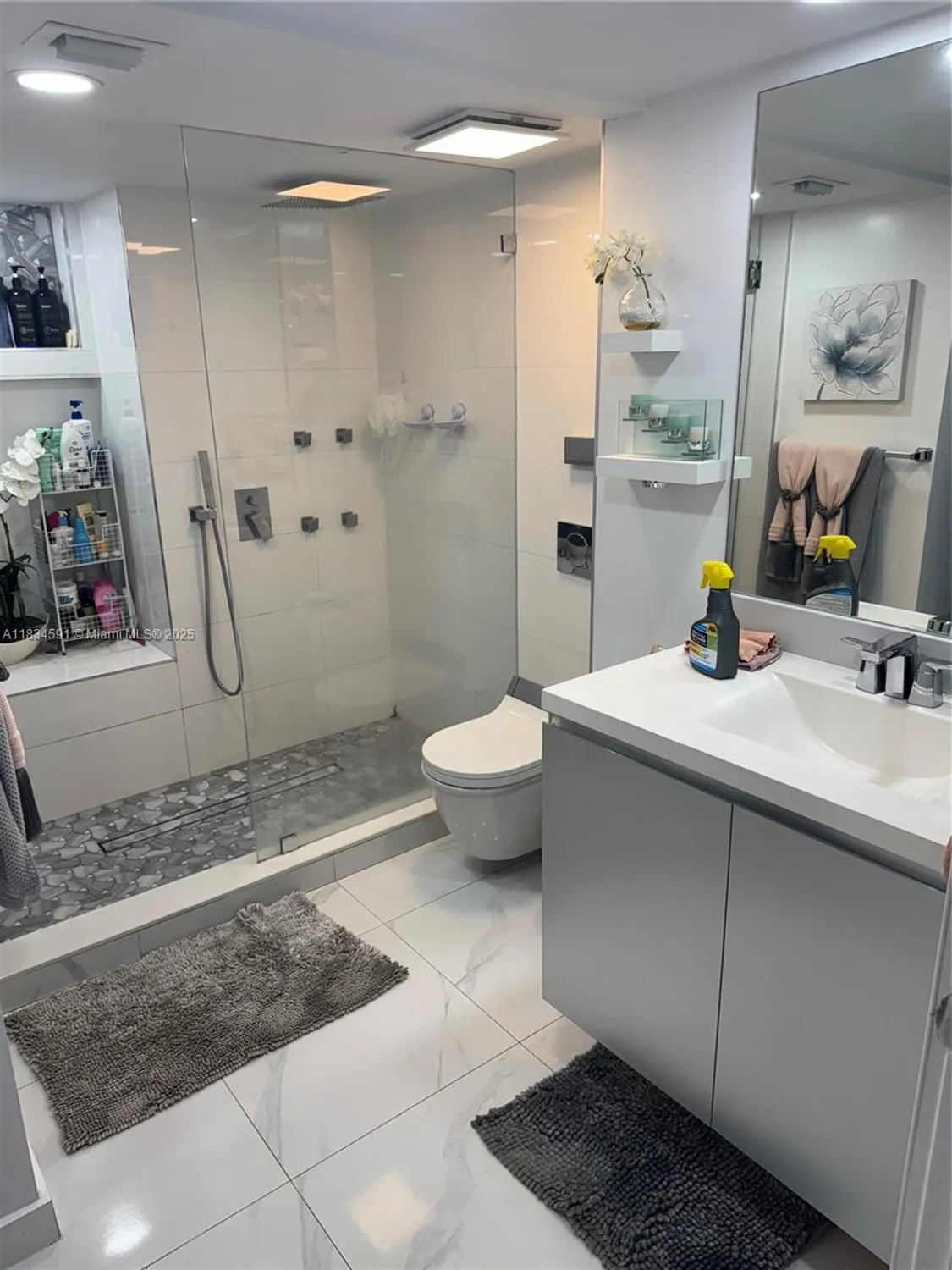 Property Slideshow image 21 of 28 | 13355 sw 16th ct 105e, Pembroke Pines, FL, 33027