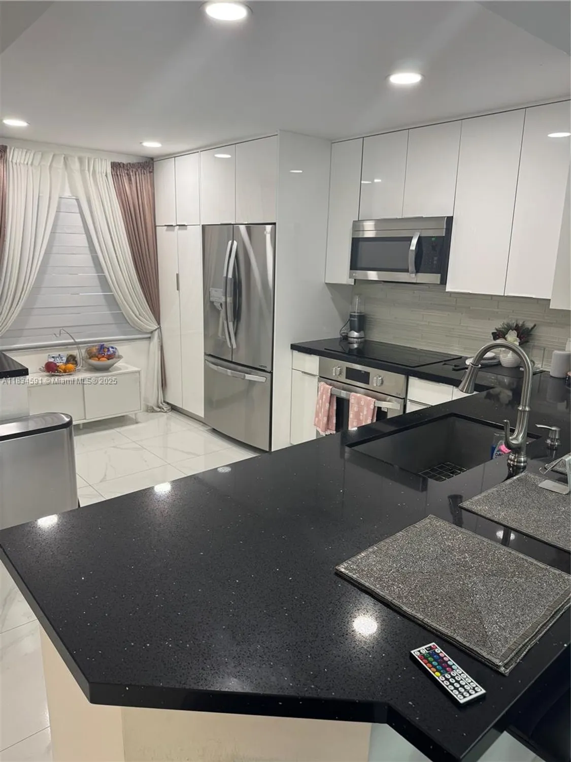 Property Slideshow image 3 of 28 | 13355 sw 16th ct 105e, Pembroke Pines, FL, 33027