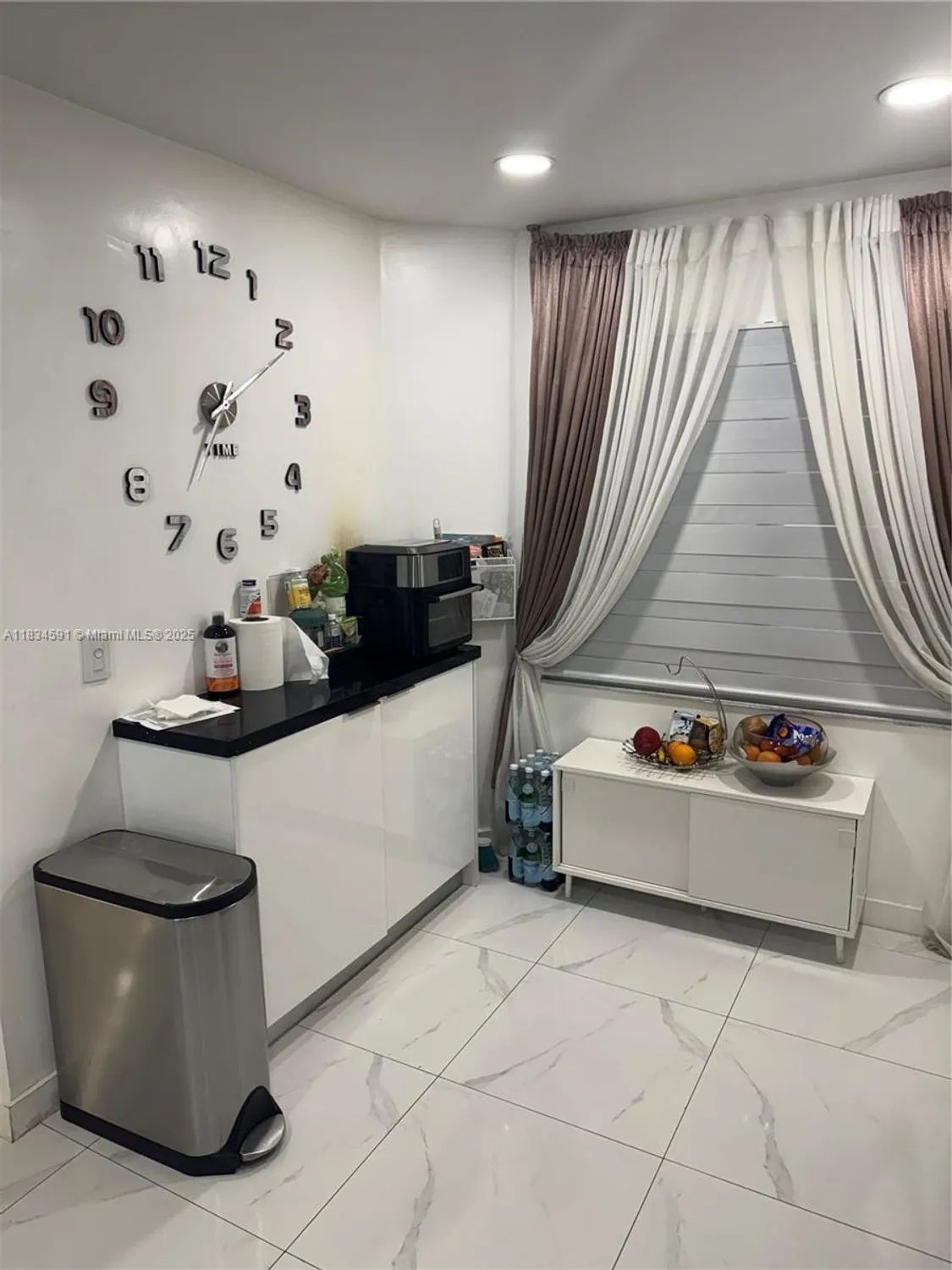 Property Slideshow image 5 of 28 | 13355 sw 16th ct 105e, Pembroke Pines, FL, 33027