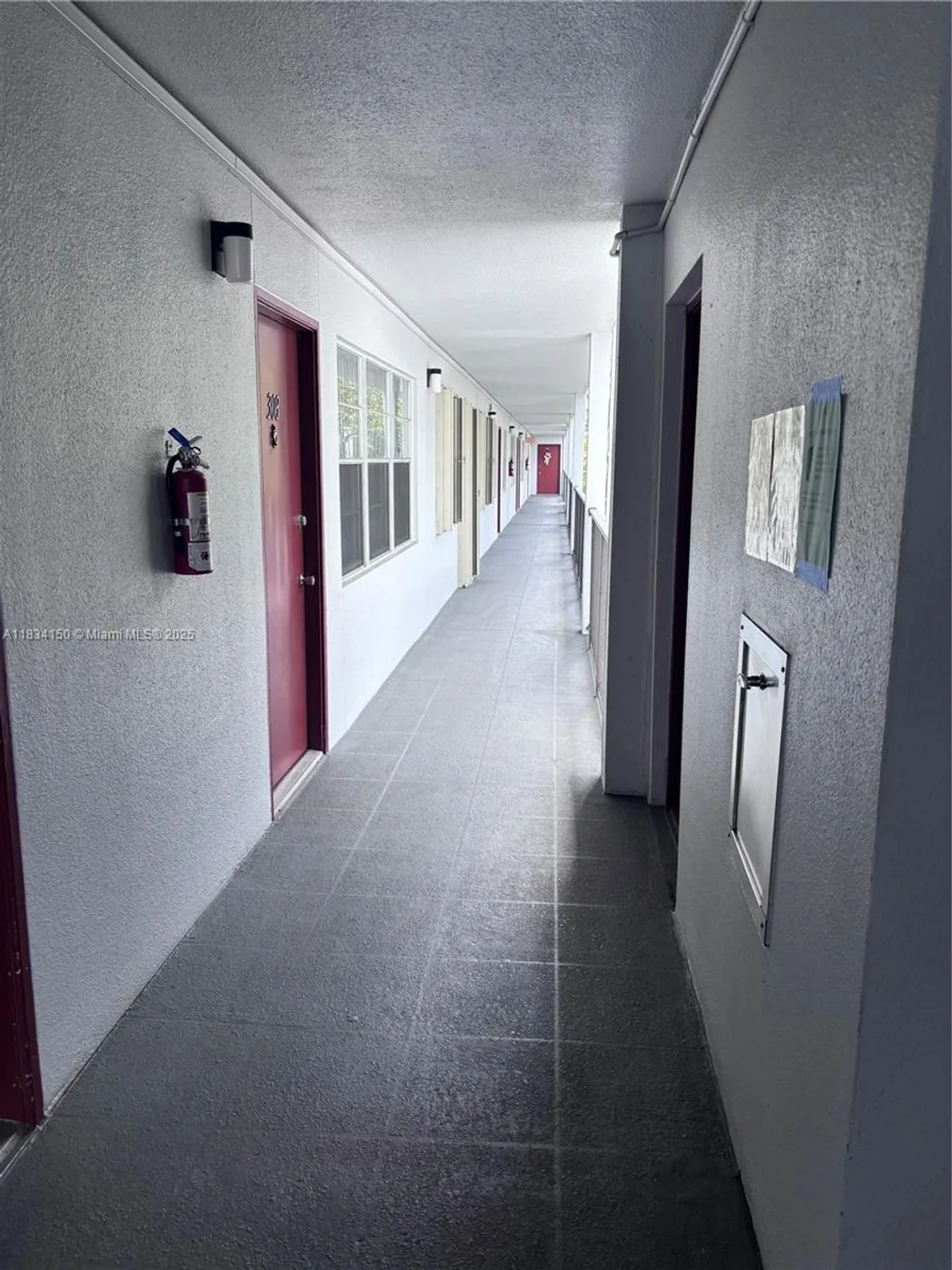 Property Slideshow image 15 of 23 | 1301 sw 134th way apt 307b, Pembroke Pines, FL, 33027