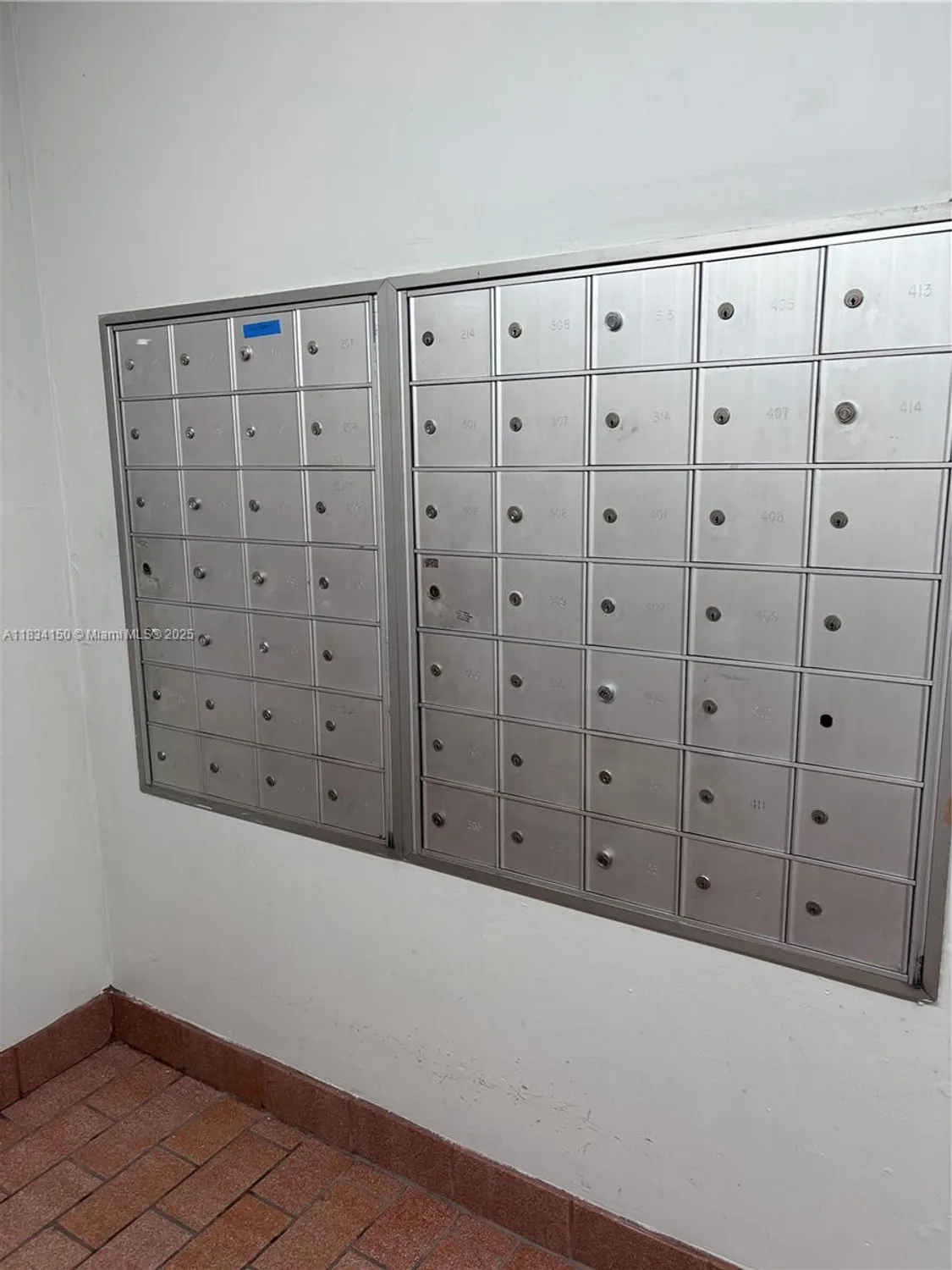 Property Slideshow image 10 of 23 | 1301 sw 134th way apt 307b, Pembroke Pines, FL, 33027